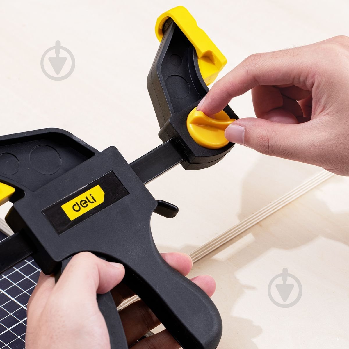 Струбцина Deli EDL110106 - фото 6