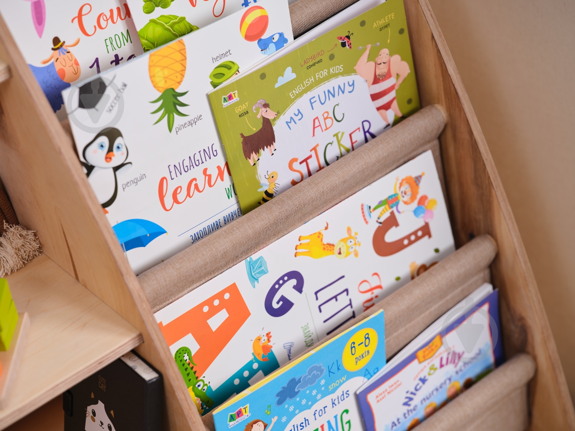 Стелаж Goodevas Монтессорі 2в1 для книг та іграшок E624 молочний - фото 38 Стелаж Goodevas Монтессорі 2в1 для книг та іграшок E624 молочний - фото 38