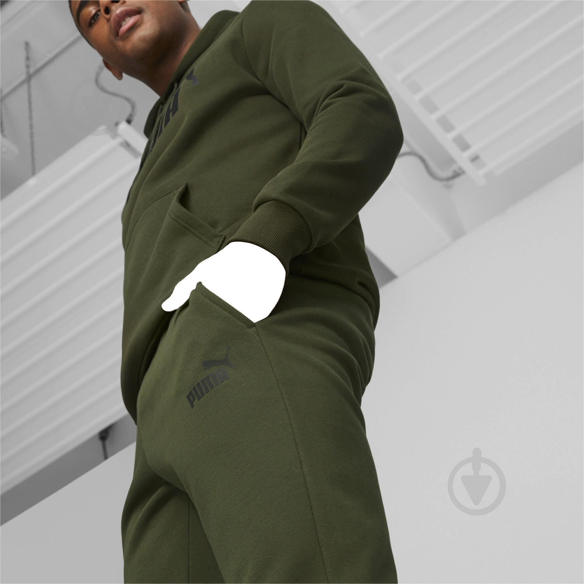 Брюки Puma ESS LOGO PANTS FL CL (S) 58671531 р. M хаки - фото 5