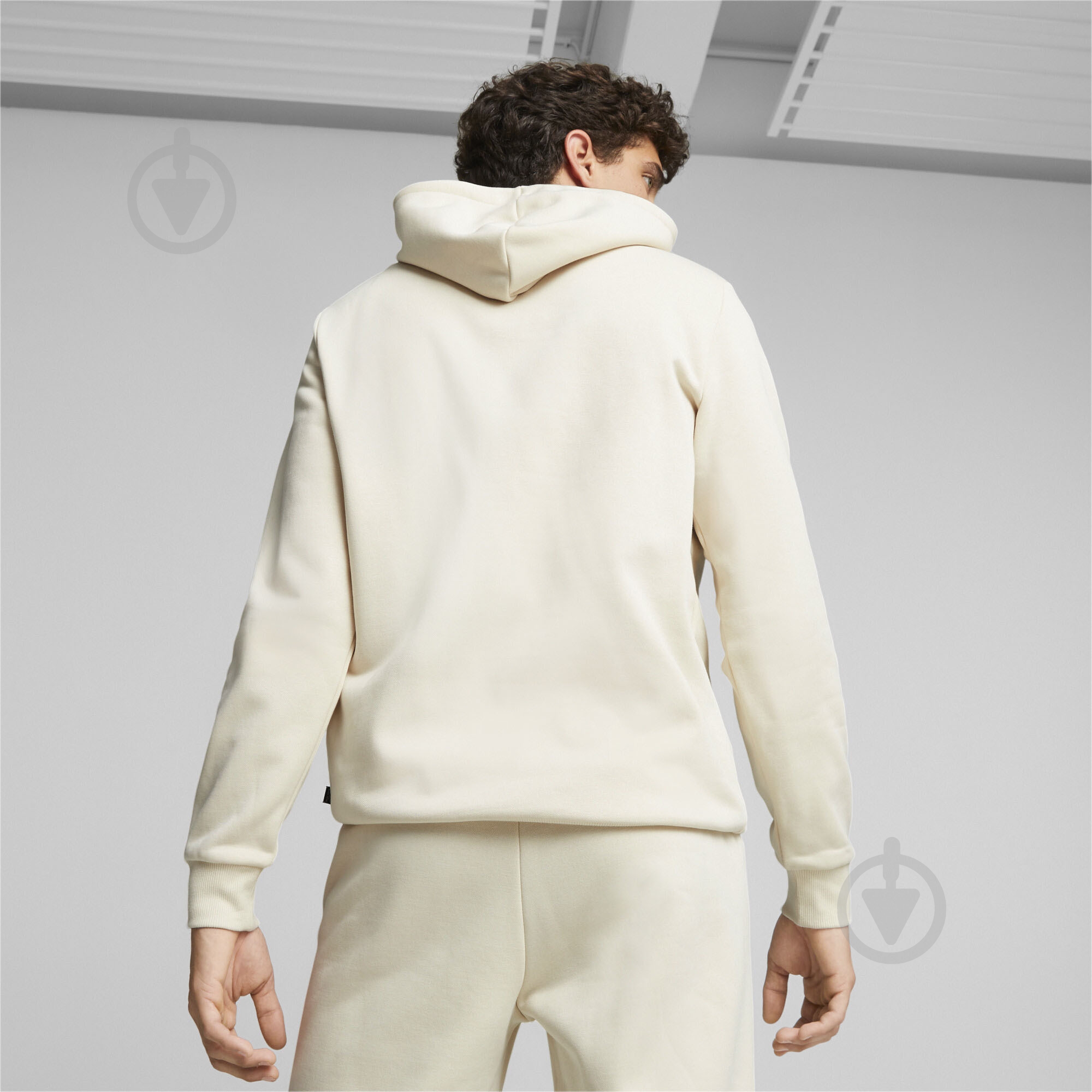 Джемпер Puma ESS+ 2 COL BIG LOGO HOODIE FL 58676487 р.S бежевий - фото 4 Джемпер Puma ESS+ 2 COL BIG LOGO HOODIE FL 58676487 р.S бежевий - фото 4