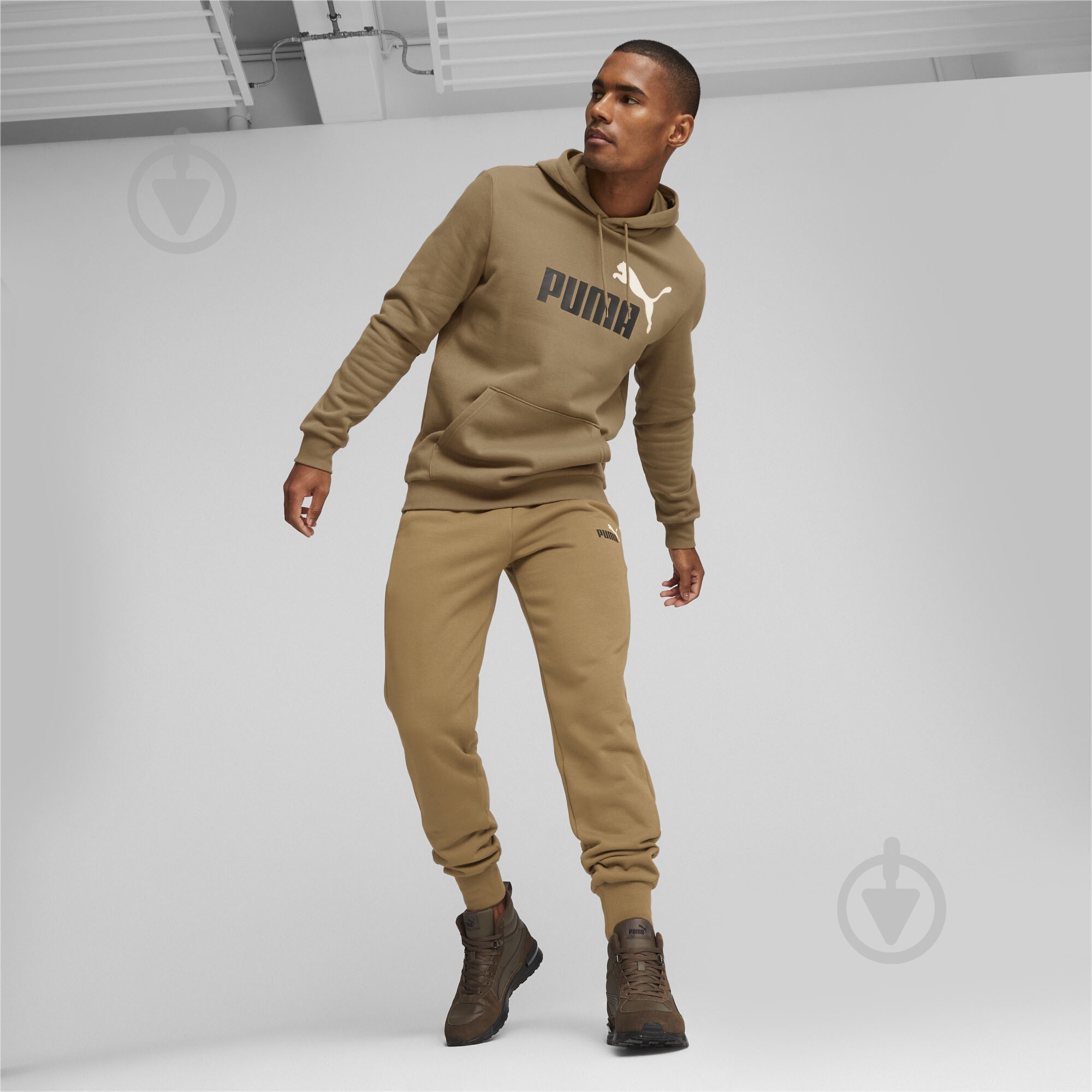 Штани Puma ESS+ 2 COL LOGO PANTS FL CL 58676793 р. M коричневий - фото 4