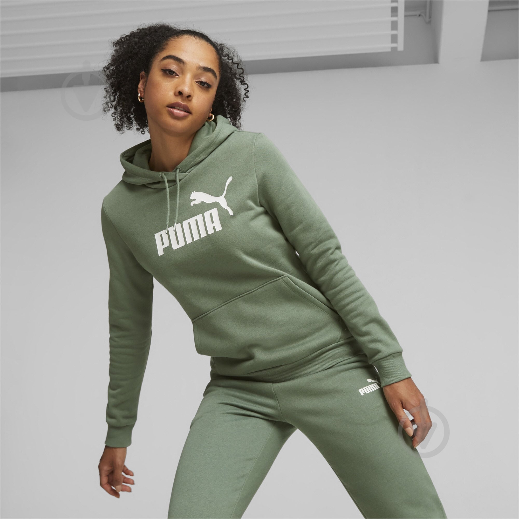 Джемпер Puma ESS LOGO HOODIE FL (S) 58678948 р.XS зеленый - фото 3