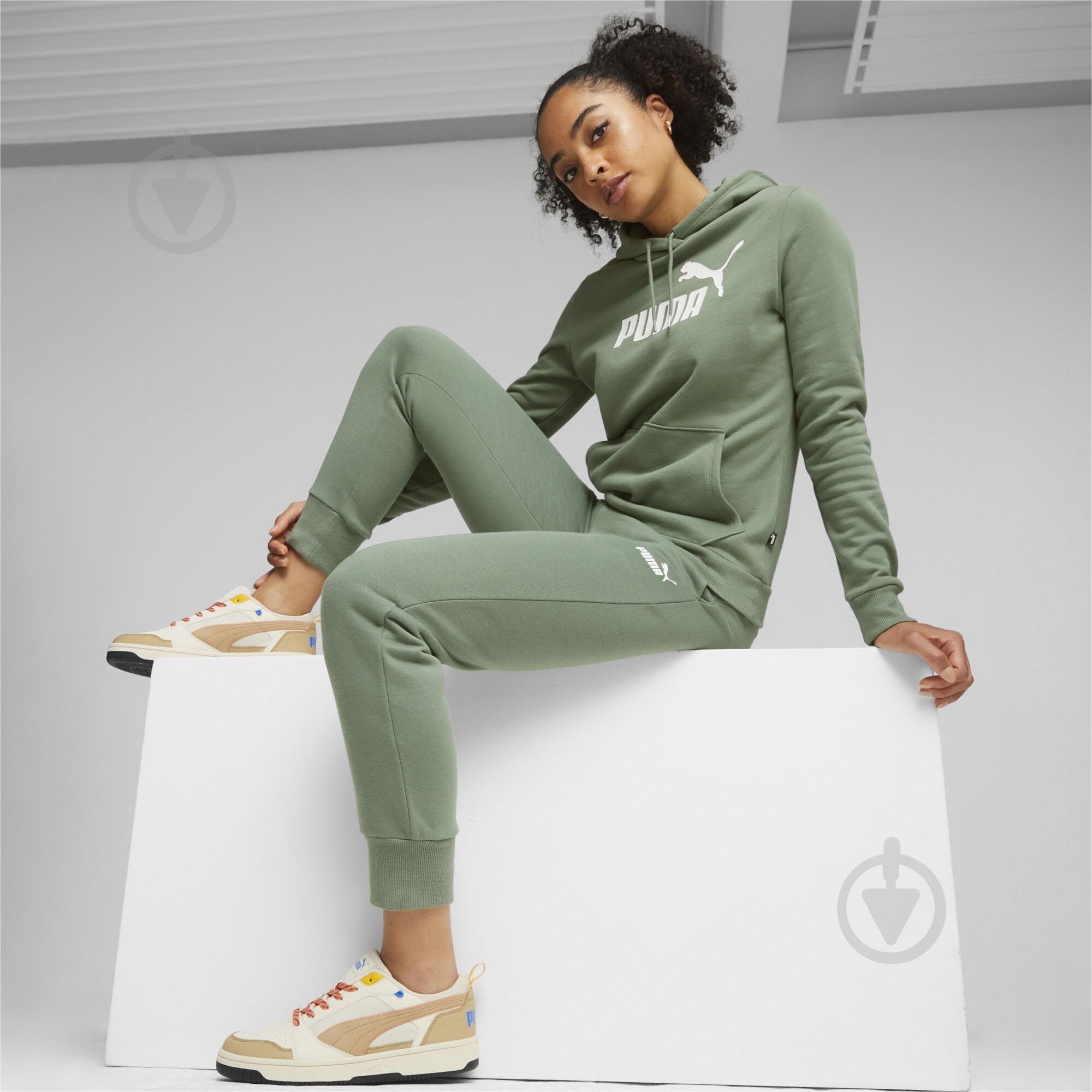 Джемпер Puma ESS LOGO HOODIE FL (S) 58678948 р.XS зеленый - фото 4