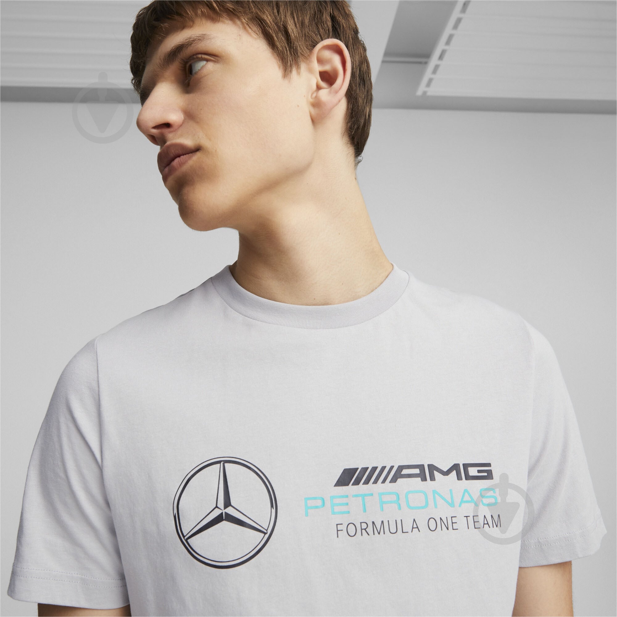 Футболка Puma MAPF1 ESS LOGO TEE 62116502 р.L серый - фото 5
