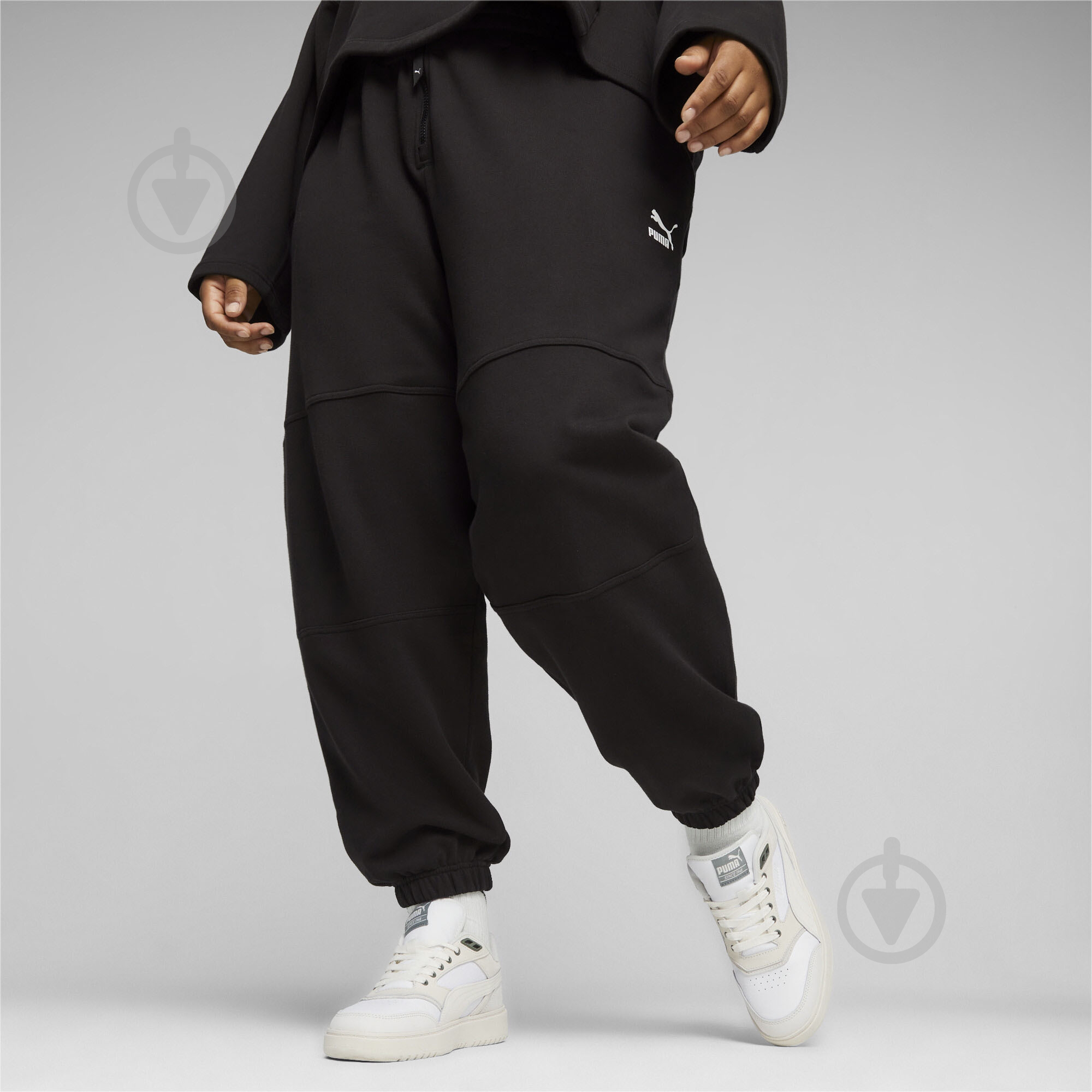 Брюки Puma DARE TO SWEATPANTS TR 62143201 р. M черный - фото 4 Брюки Puma DARE TO SWEATPANTS TR 62143201 р. M черный - фото 4