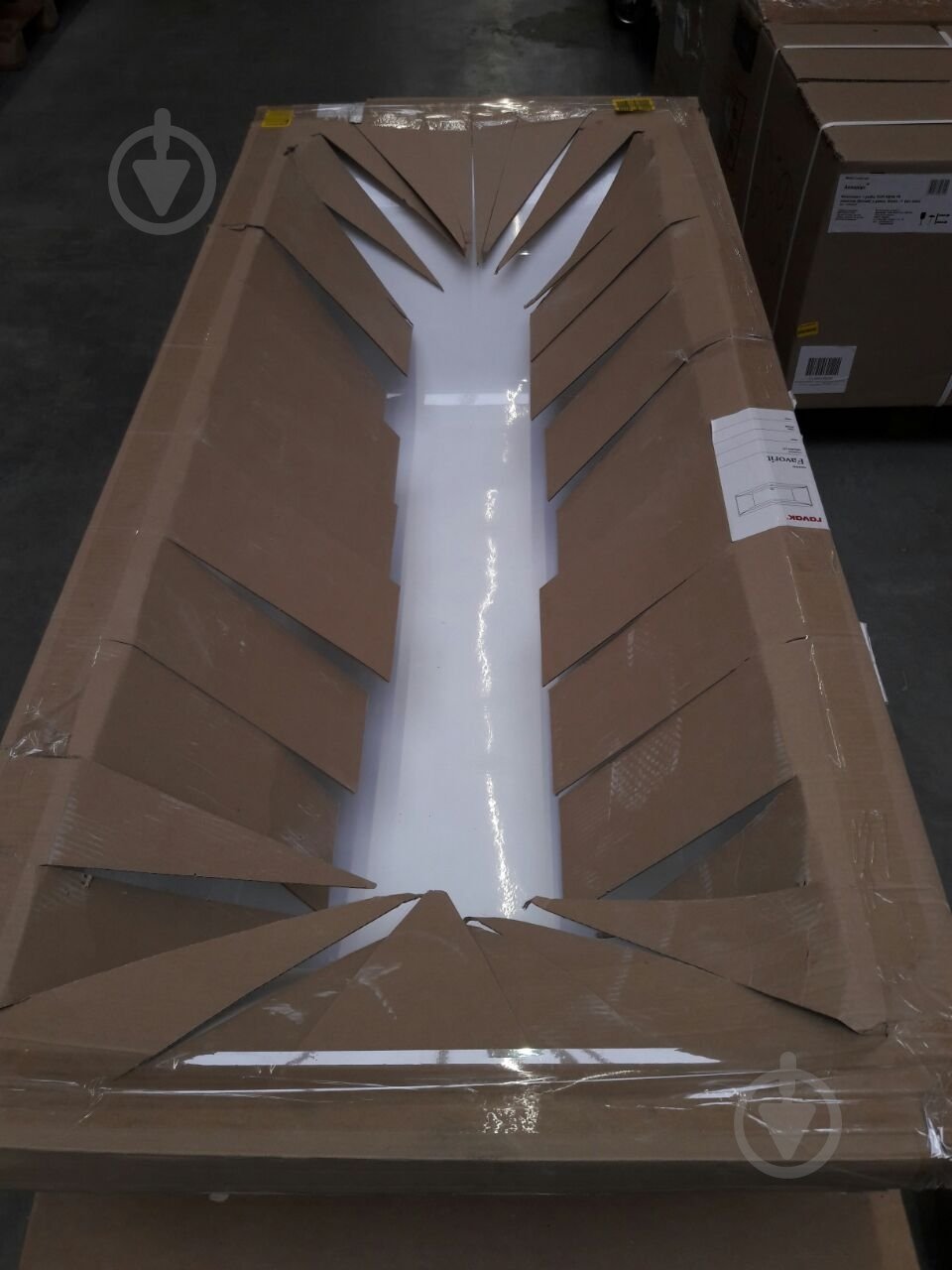 УЦЕНКА! Ванна акриловая Ravak Favorit XC00100124 180х80 см (УЦ №2533) - фото 10 УЦЕНКА! Ванна акриловая Ravak Favorit XC00100124 180х80 см (УЦ №2533) - фото 10