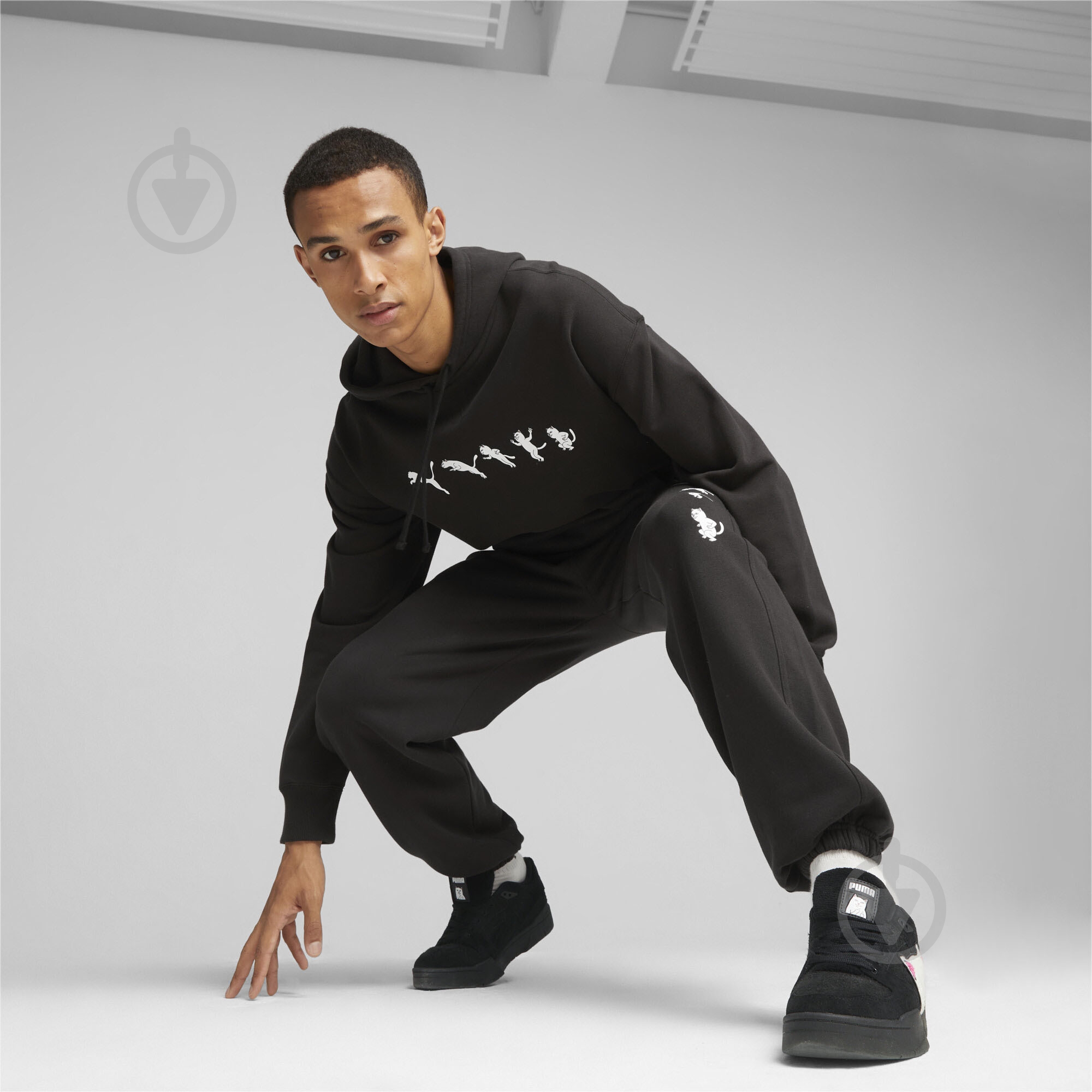 Джемпер Puma PUMA X RIPNDIP HOODIE TR 62219701 р.M черный - фото 4 Джемпер Puma PUMA X RIPNDIP HOODIE TR 62219701 р.M черный - фото 4