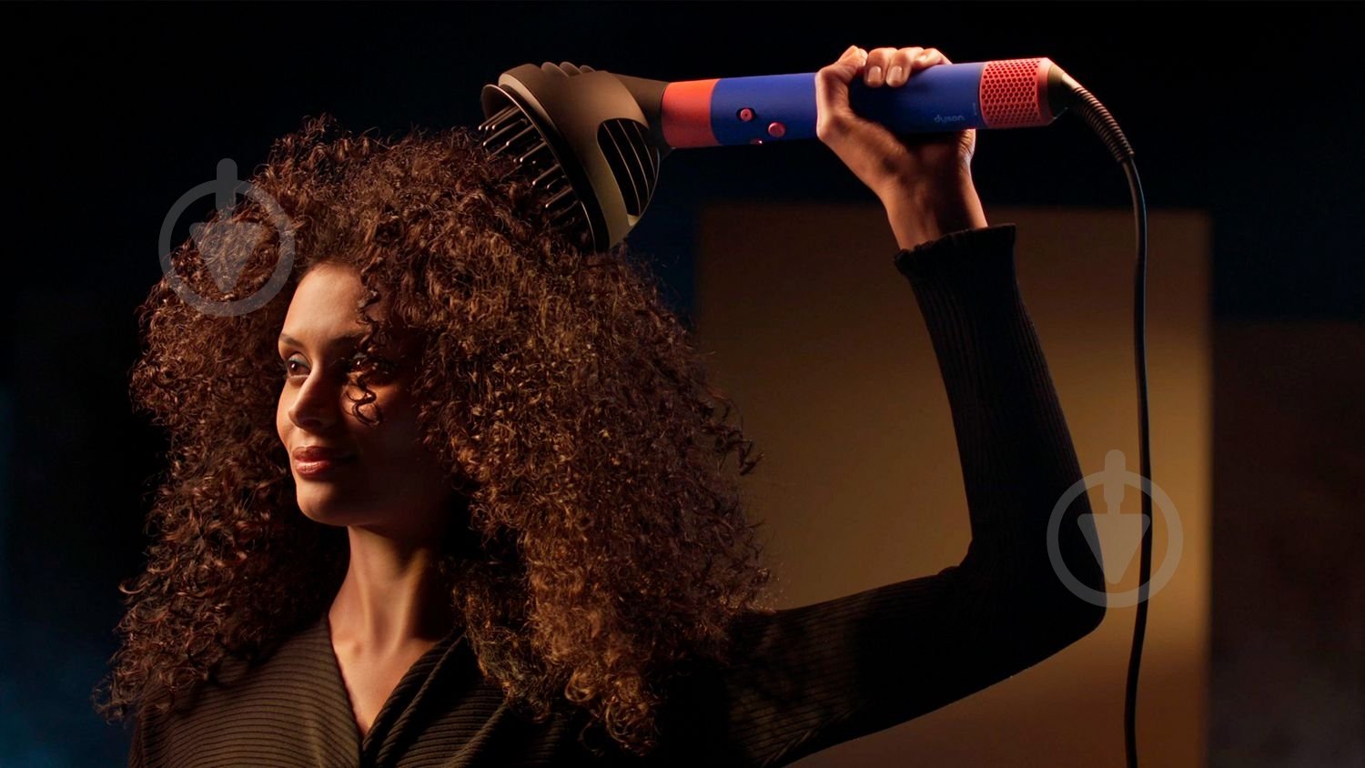 Стайлер Dyson Airwrap I.D. HS08 Complete Long Vinca Blue/Topaz (533759-01) - фото 6 Стайлер Dyson Airwrap I.D. HS08 Complete Long Vinca Blue/Topaz (533759-01) - фото 6