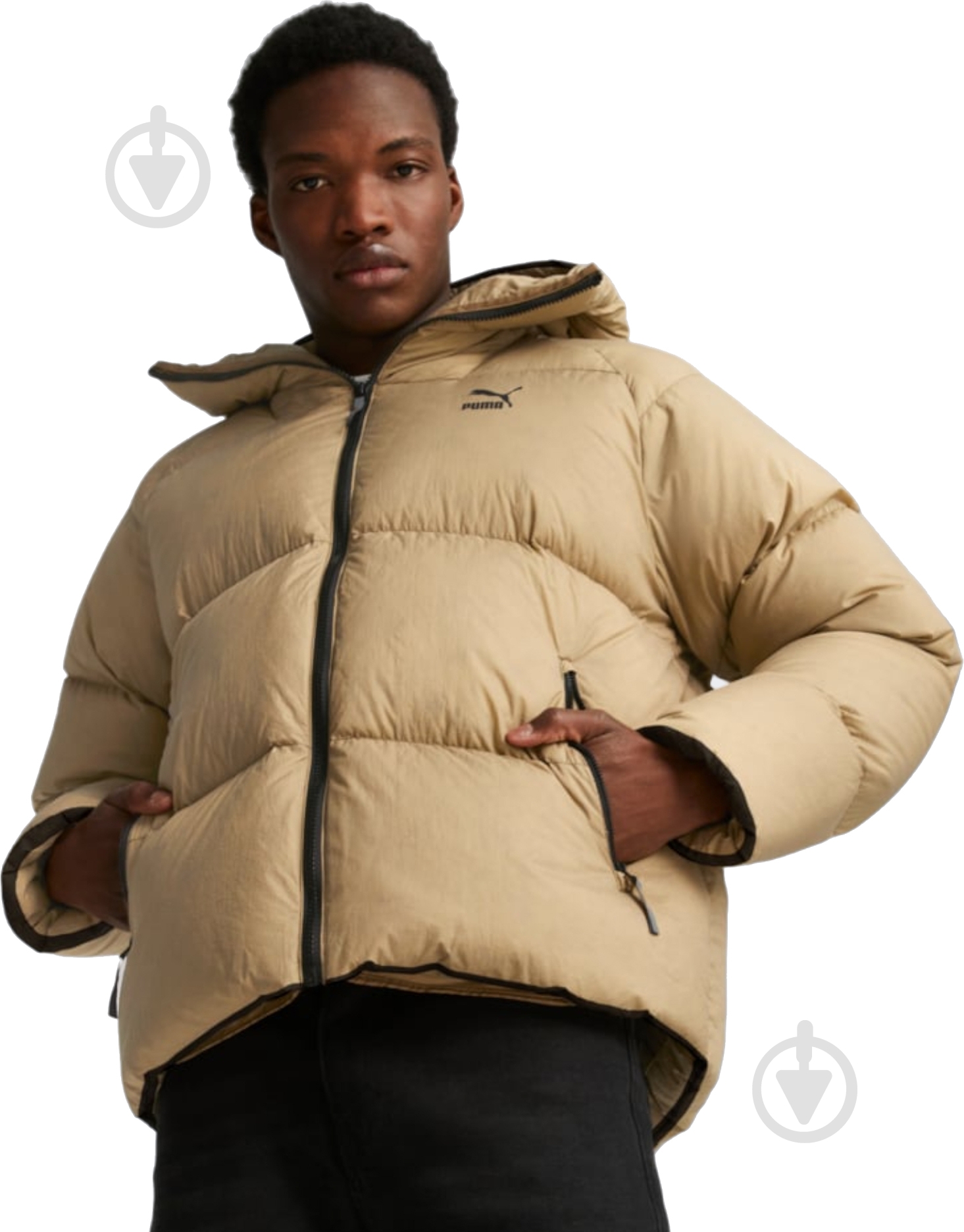 Пуховик чоловічий зимовий Puma CLASSICS OVERSIZED PUFFER JACKET 62326685 р.L бежевий - фото 3 Пуховик чоловічий зимовий Puma CLASSICS OVERSIZED PUFFER JACKET 62326685 р.L бежевий - фото 3