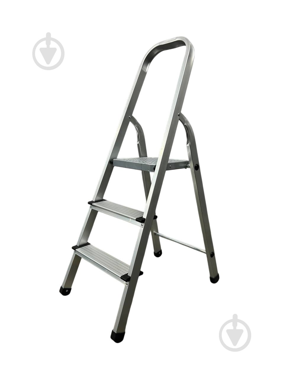 Лестница-стремянка GTM KMH0103 - фото 1 Лестница-стремянка GTM KMH0103 - фото 1