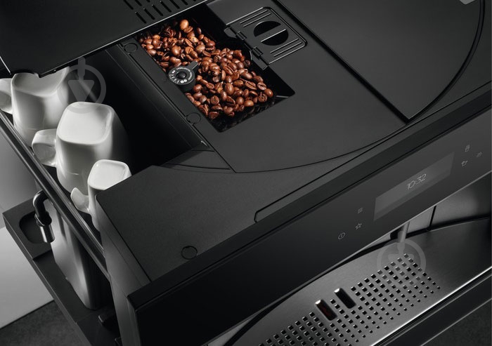 Встраиваемая кофемашина AEG KKB894500B - фото 5