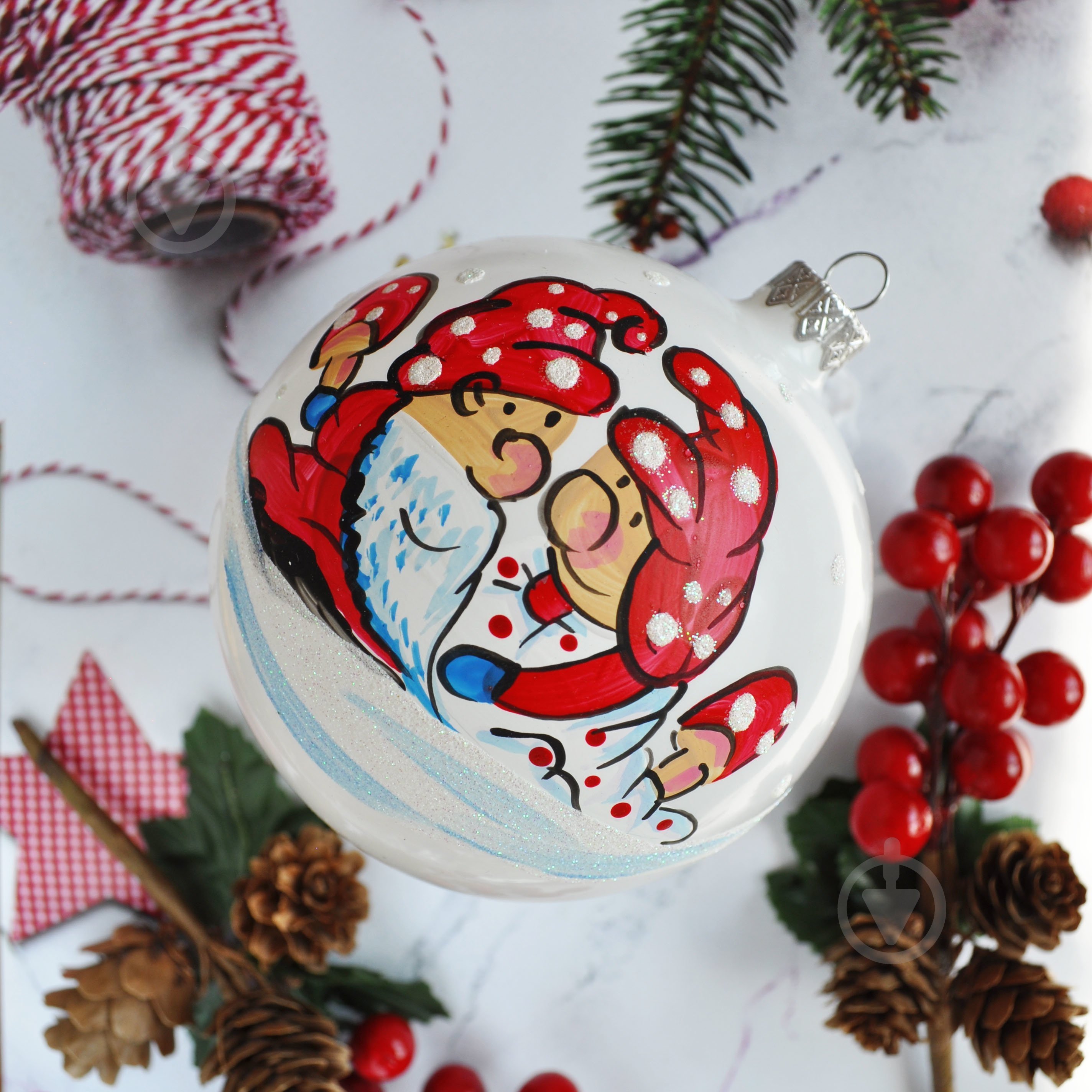 Куля ялинкова Гноми d 100 мм білий 4820001025262 - фото 2 Куля ялинкова Гноми d 100 мм білий 4820001025262 - фото 2