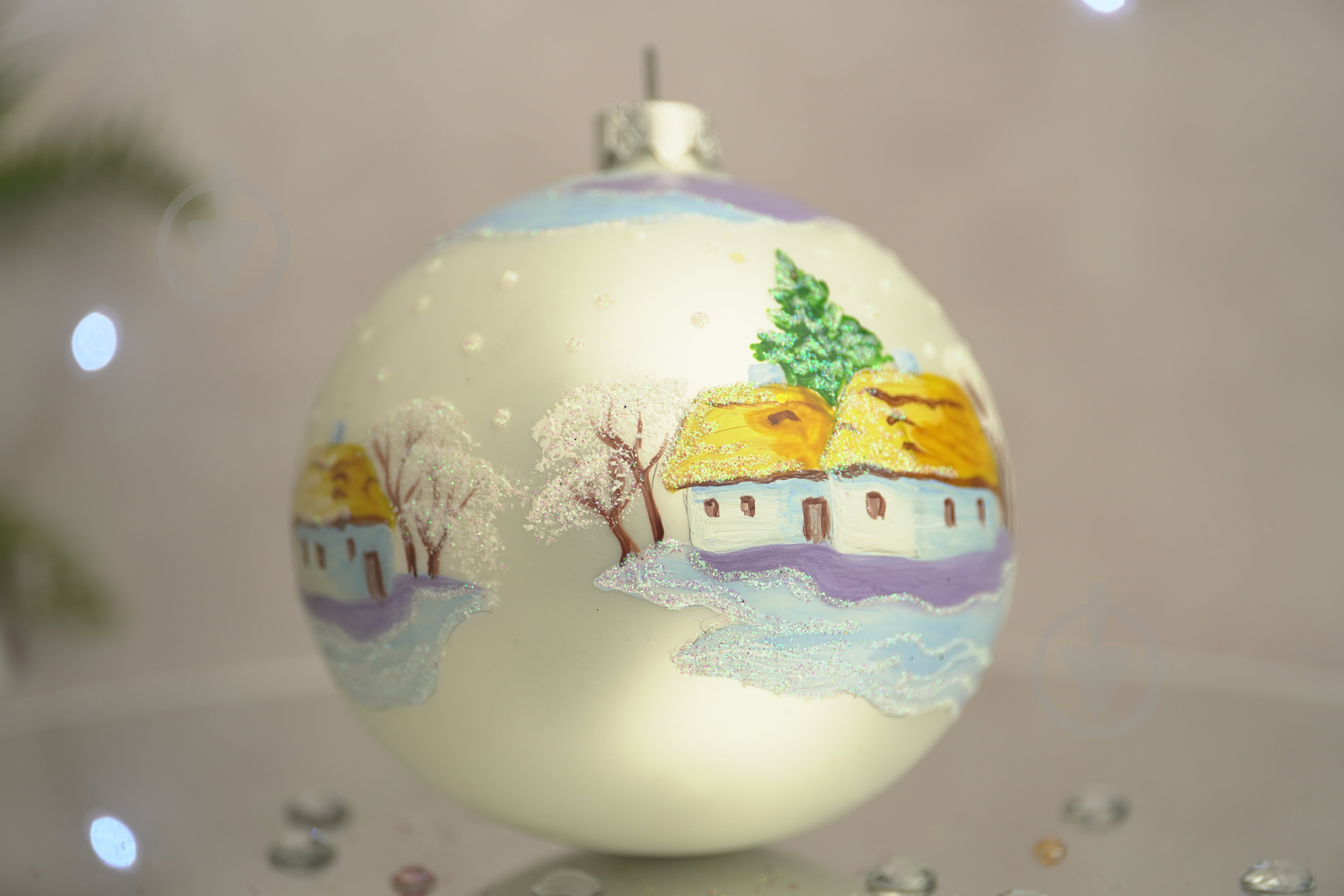 Куля ялинкова Засніжене село d 100 мм білий 4820001154962 - фото 5 Куля ялинкова Засніжене село d 100 мм білий 4820001154962 - фото 5