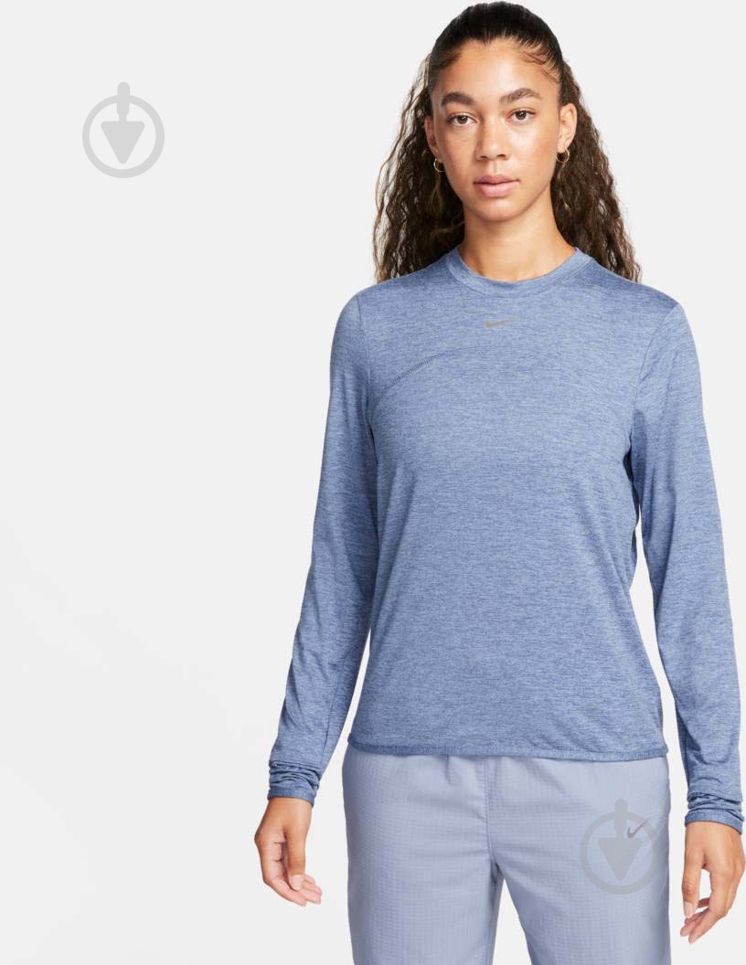 Свитшот Nike W NK SWIFT ELMNT DF UV CRW TOP FB4297-493 р.S серый - фото 1