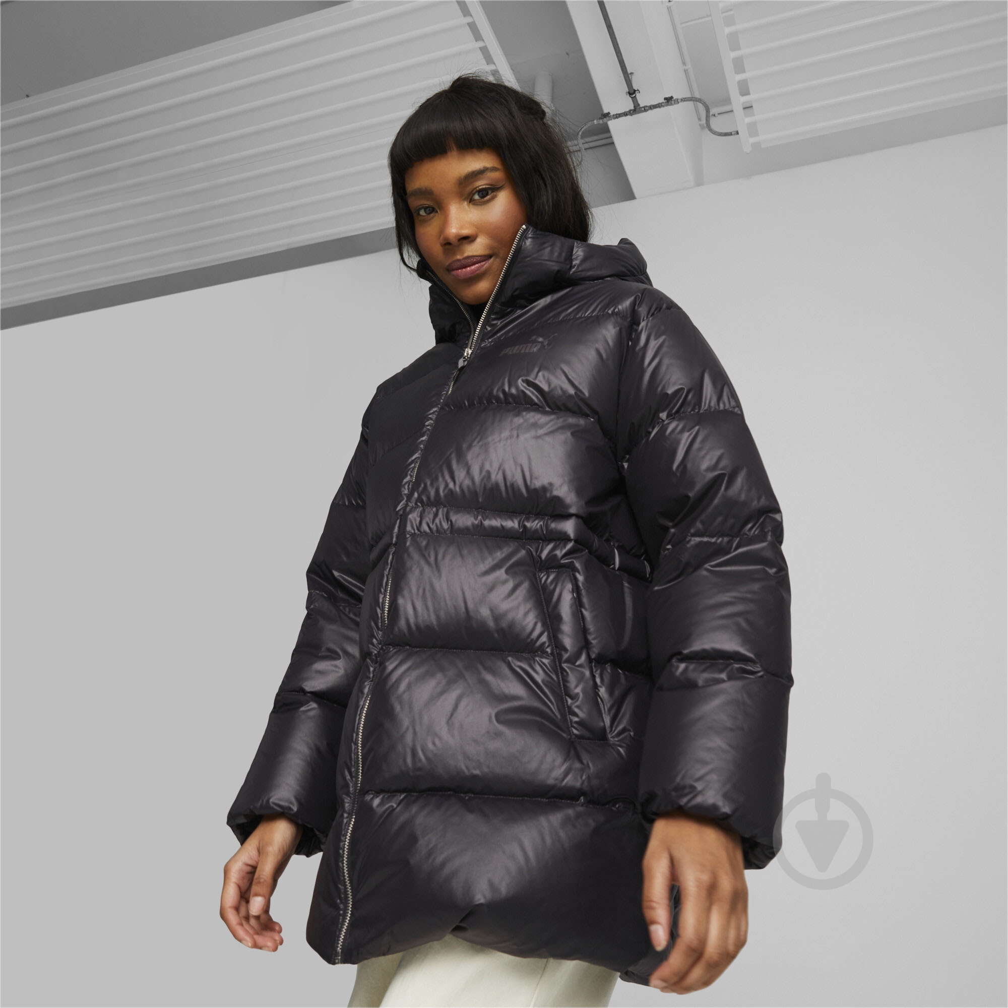 Куртка женская зимняя Puma STYLE HOODED DOWN JACKET 67536801 р.L черная - фото 3 Куртка женская зимняя Puma STYLE HOODED DOWN JACKET 67536801 р.L черная - фото 3