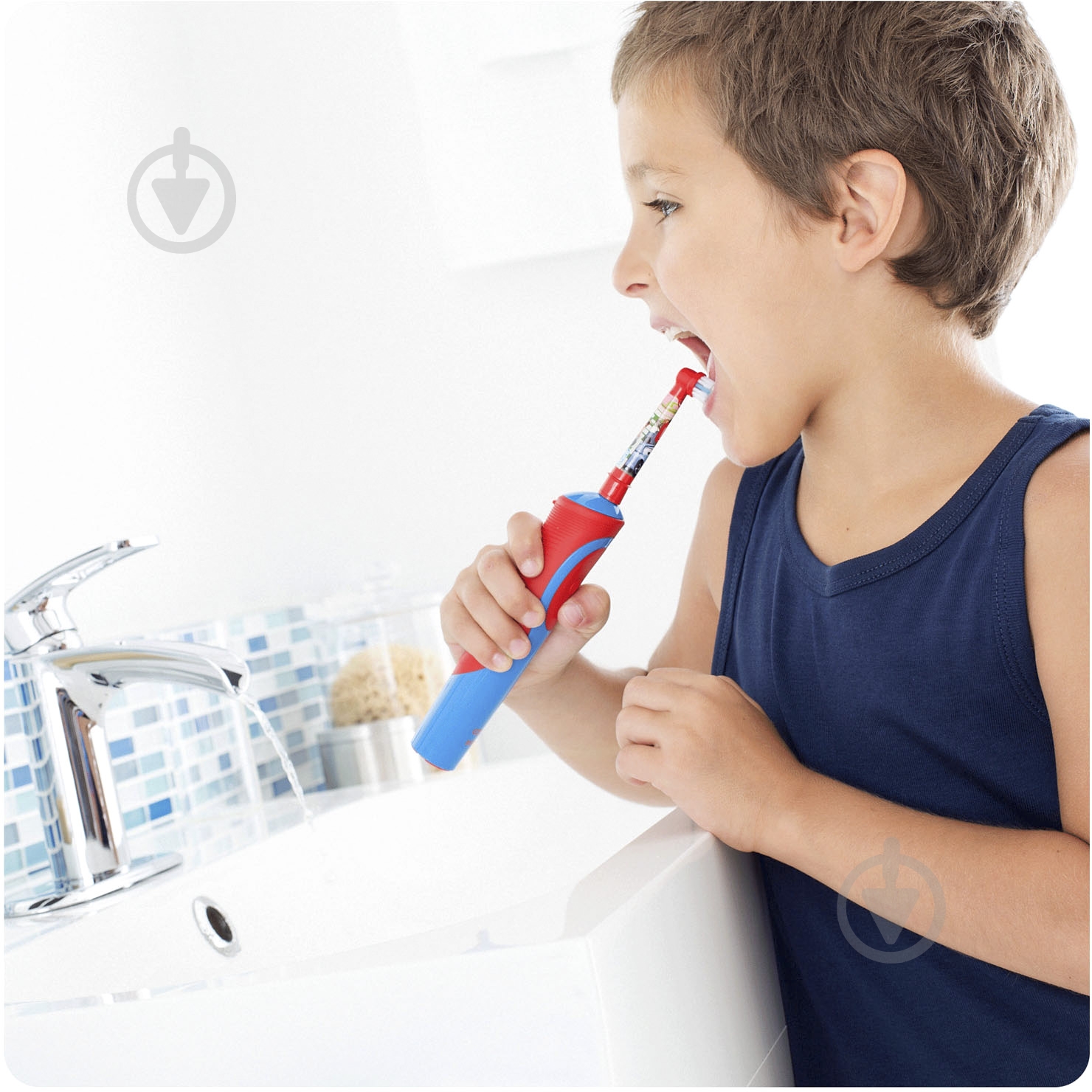 Електрична зубна щітка Oral-B Kids Star Wars - фото 6 Електрична зубна щітка Oral-B Kids Star Wars - фото 6