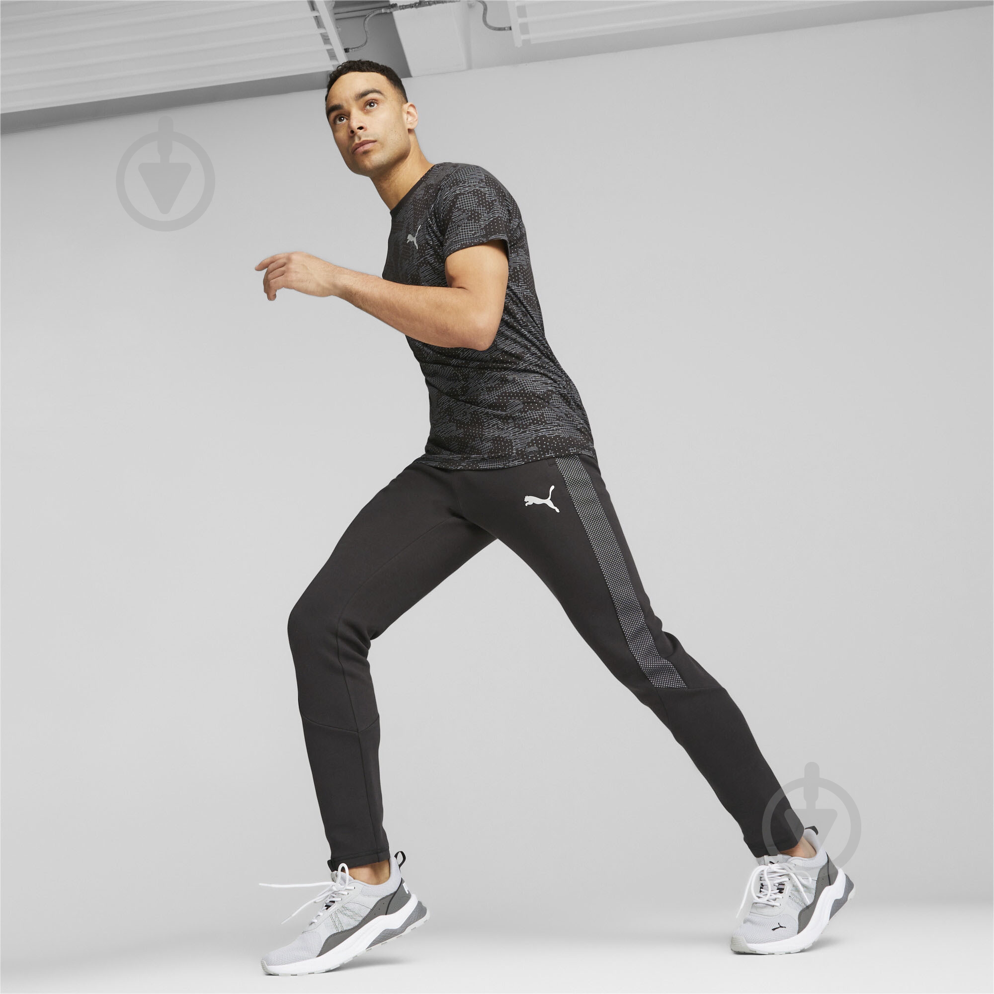 Брюки Puma EVOSTRIPE PANTS DK 67593201 р. S черный - фото 3