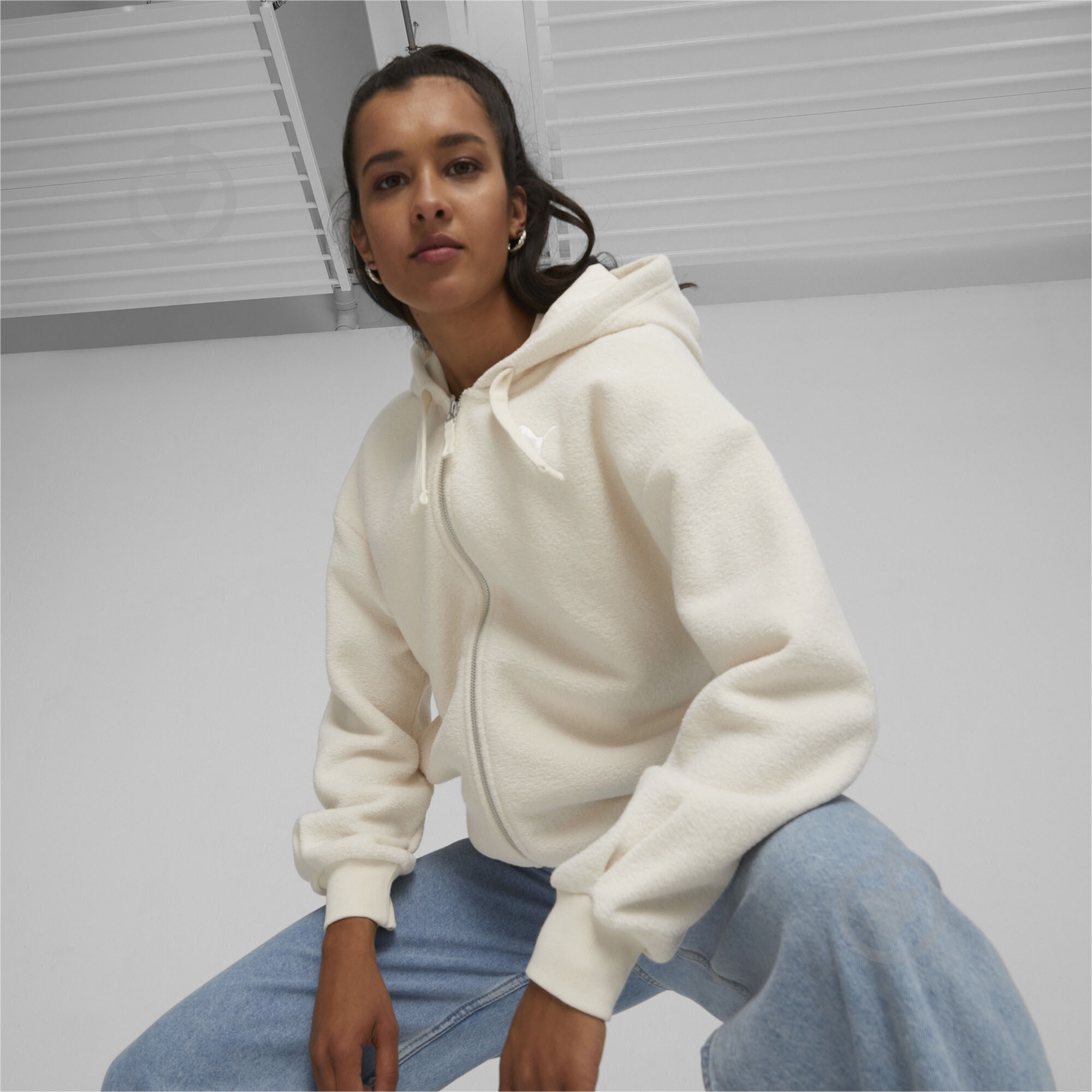 Джемпер Puma HER WINTERIZED FULL-ZIP HOODIE 67600887 р.XS бежевый - фото 3