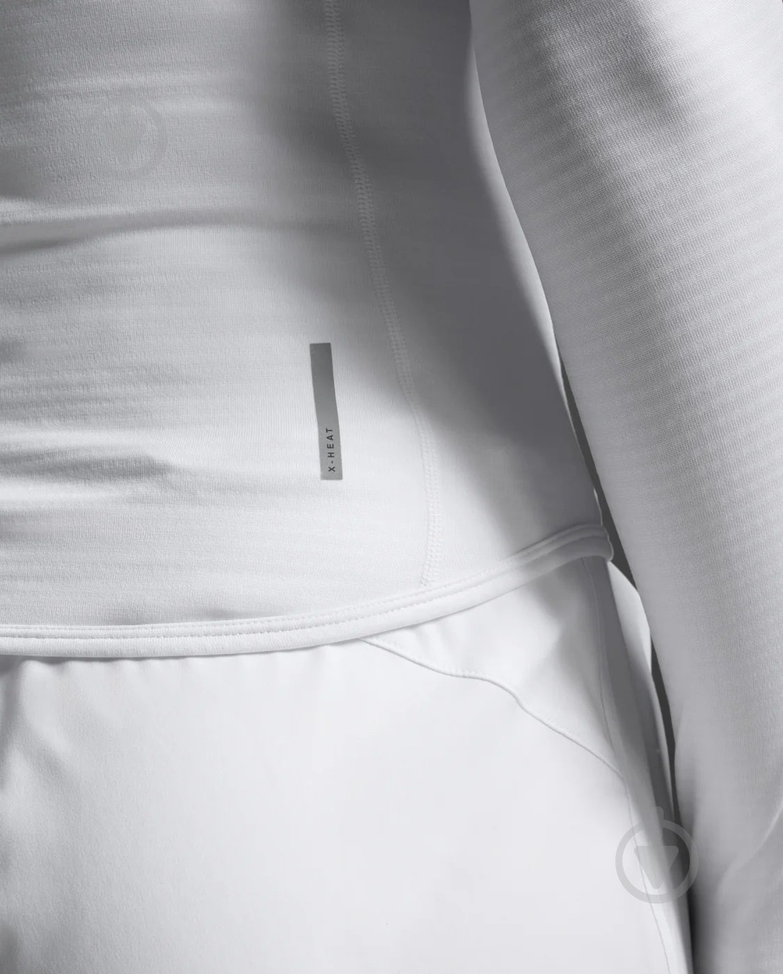 Футболка 2XU Ignition Grid Base Layer WR7417a_WHT/SRF р.M білий - фото 6 Футболка 2XU Ignition Grid Base Layer WR7417a_WHT/SRF р.M білий - фото 6