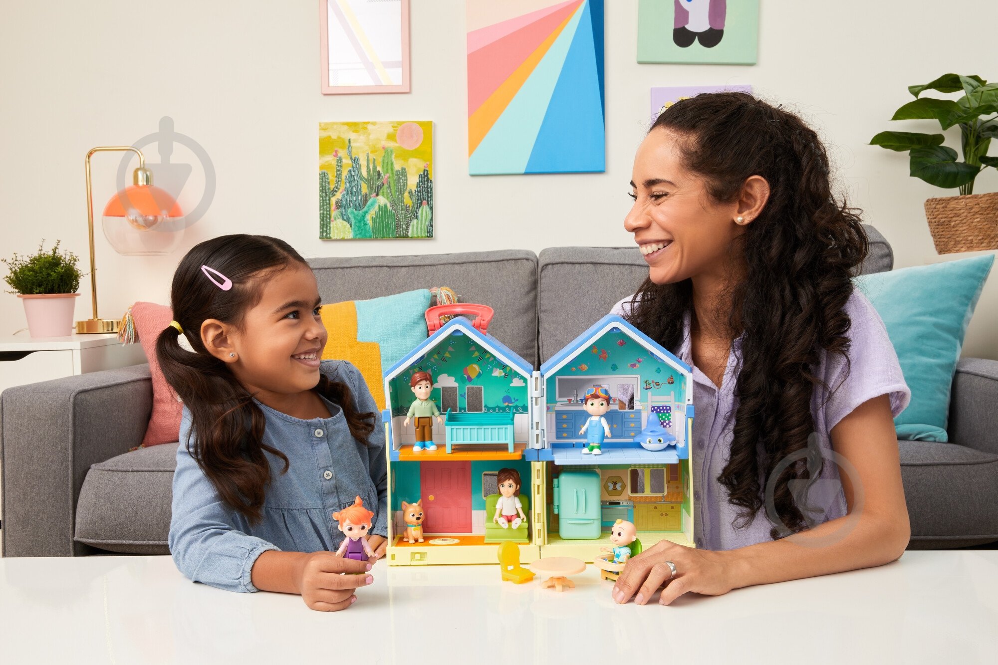 Ігровий набір CoComelon Feature Playset Сімейний будинок, зі звуком CMW0066 - фото 24 Ігровий набір CoComelon Feature Playset Сімейний будинок, зі звуком CMW0066 - фото 24