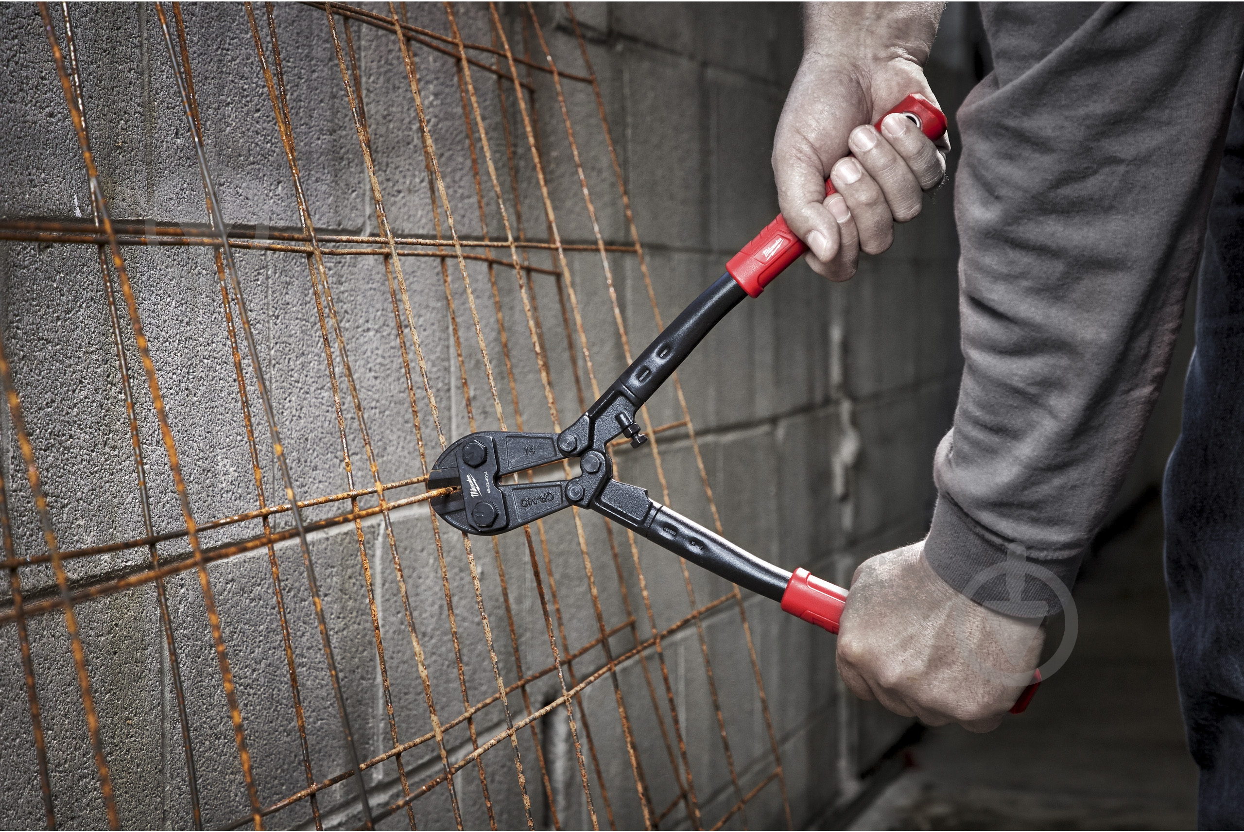 Болторіз Milwaukee 4932464827 - фото 2 Болторіз Milwaukee 4932464827 - фото 2