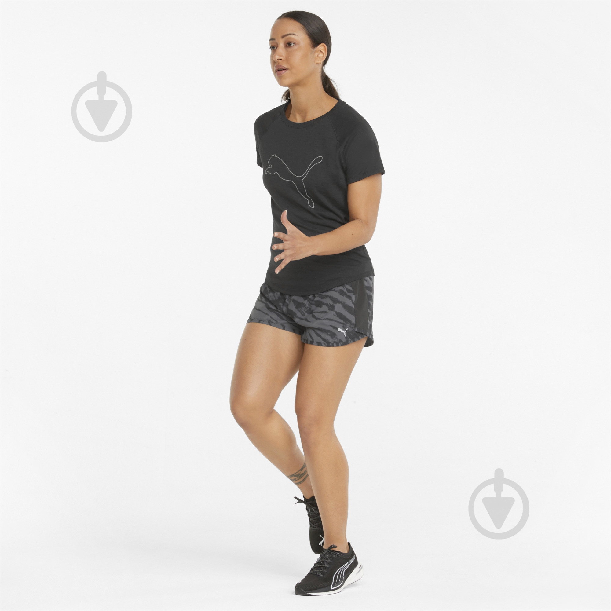 Футболка Puma RUN 5K LOGO SS TEE 52138801 р.S черный - фото 3 Футболка Puma RUN 5K LOGO SS TEE 52138801 р.S черный - фото 3