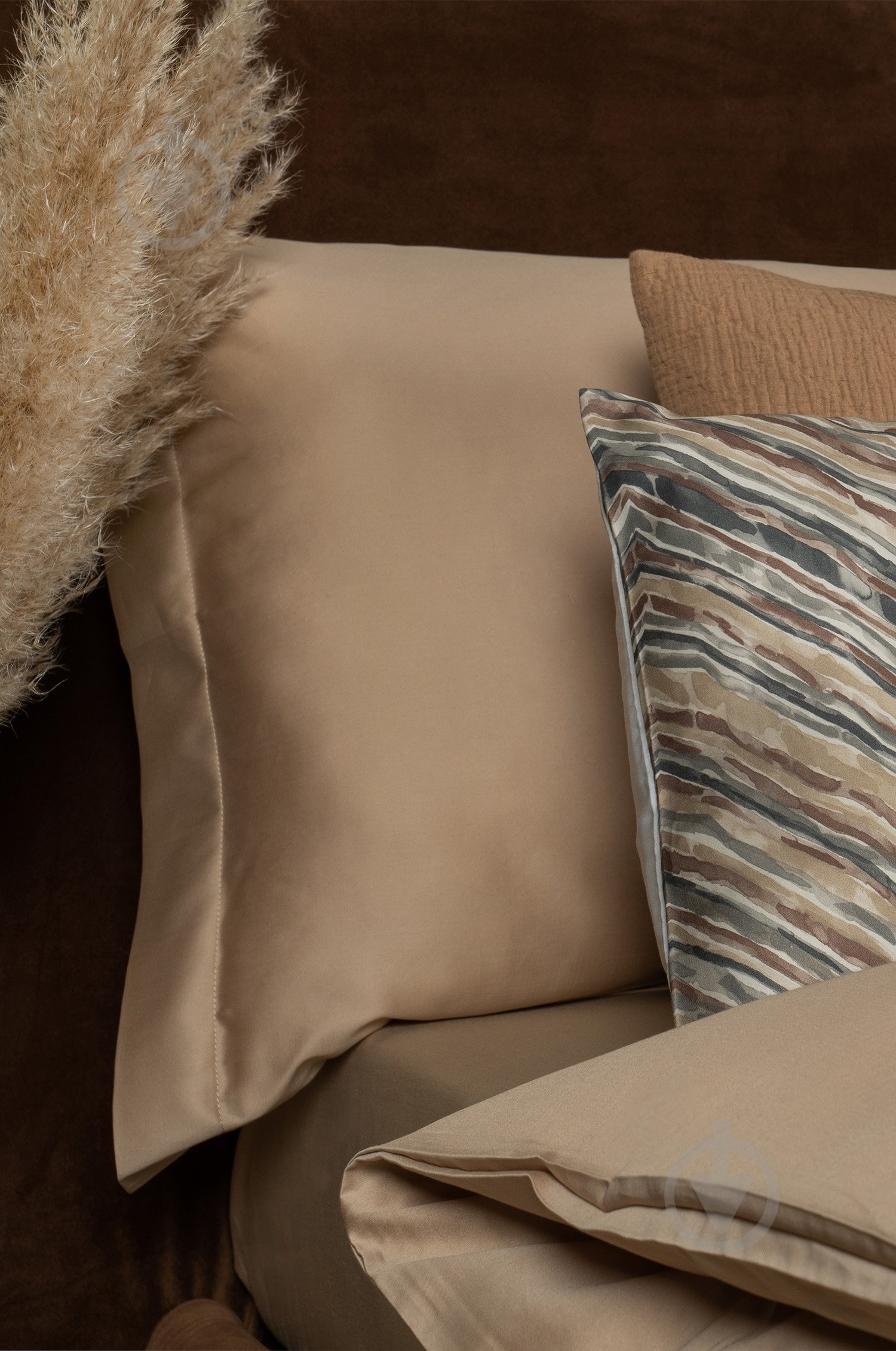 Комплект постельного белья Desert Dunes 2.0 бежевый с рисунком Decoflux - фото 1 Комплект постельного белья Desert Dunes 2.0 бежевый с рисунком Decoflux - фото 1