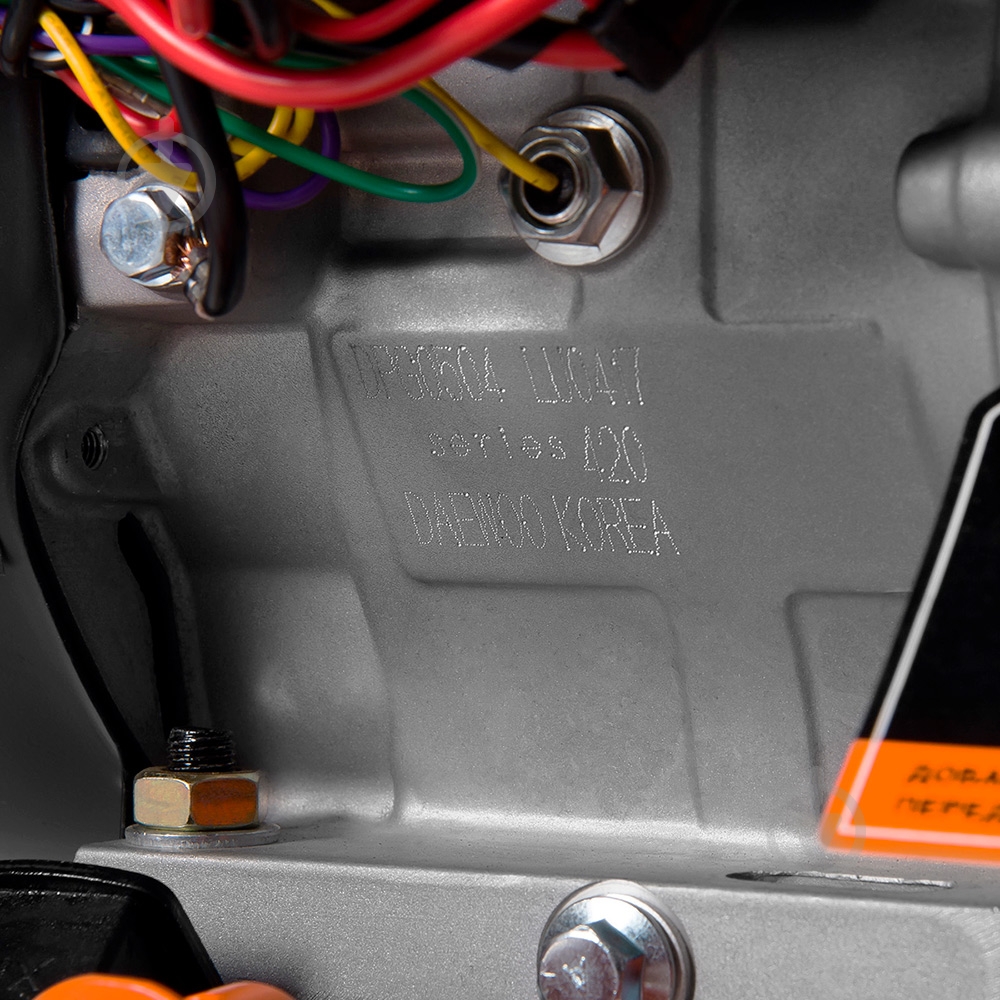 Генератор бензиновий Daewoo 6 кВт / 6,5 кВт 380 В GDA 7500DPE-3 - фото 10