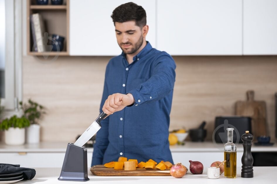 Ніж Tefal EverSharp 16,5 см + блок з вбудованою системою заточування K297S244 - фото 19 Ніж Tefal EverSharp 16,5 см + блок з вбудованою системою заточування K297S244 - фото 19