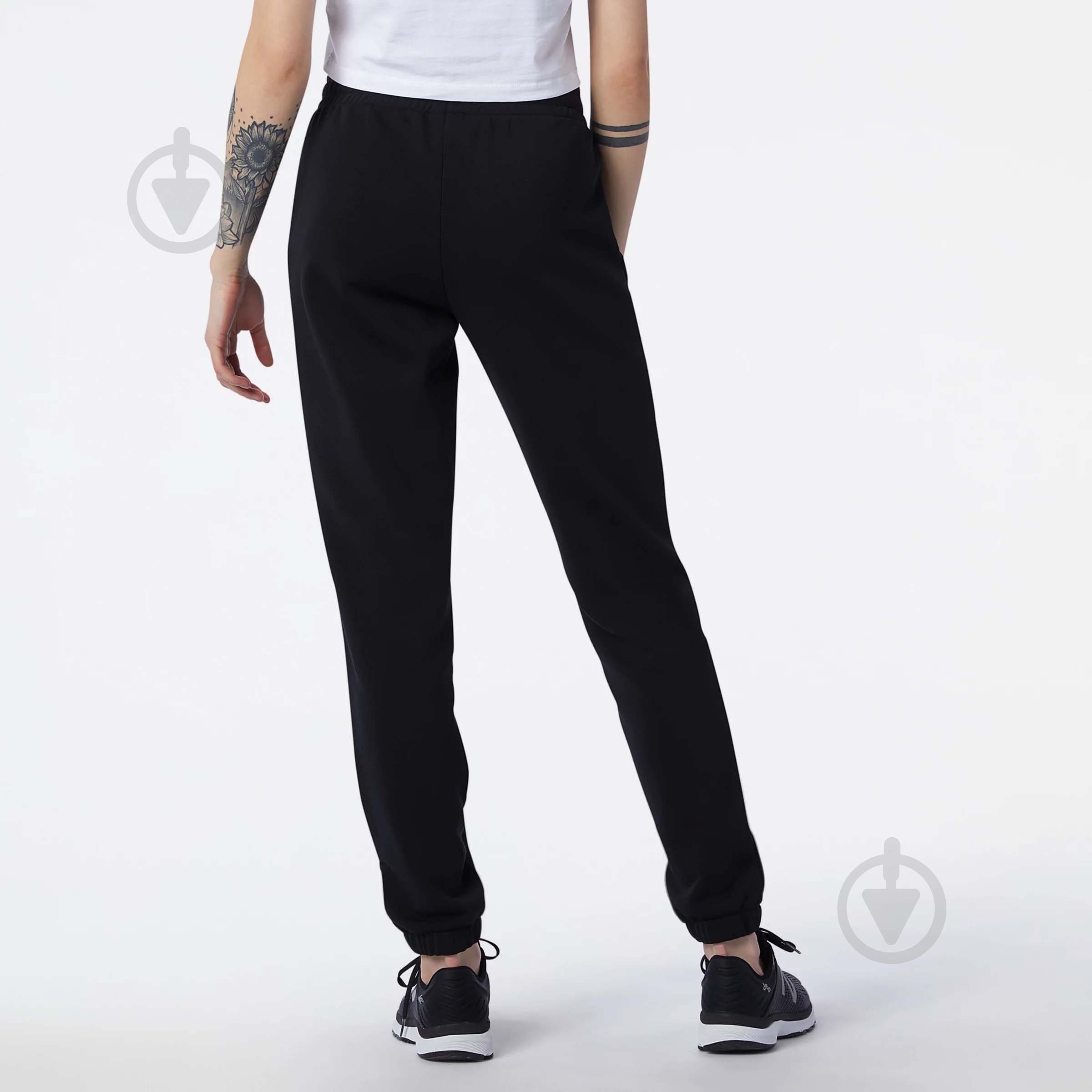 Штани New Balance WP13503BK р. M чорний - фото 3