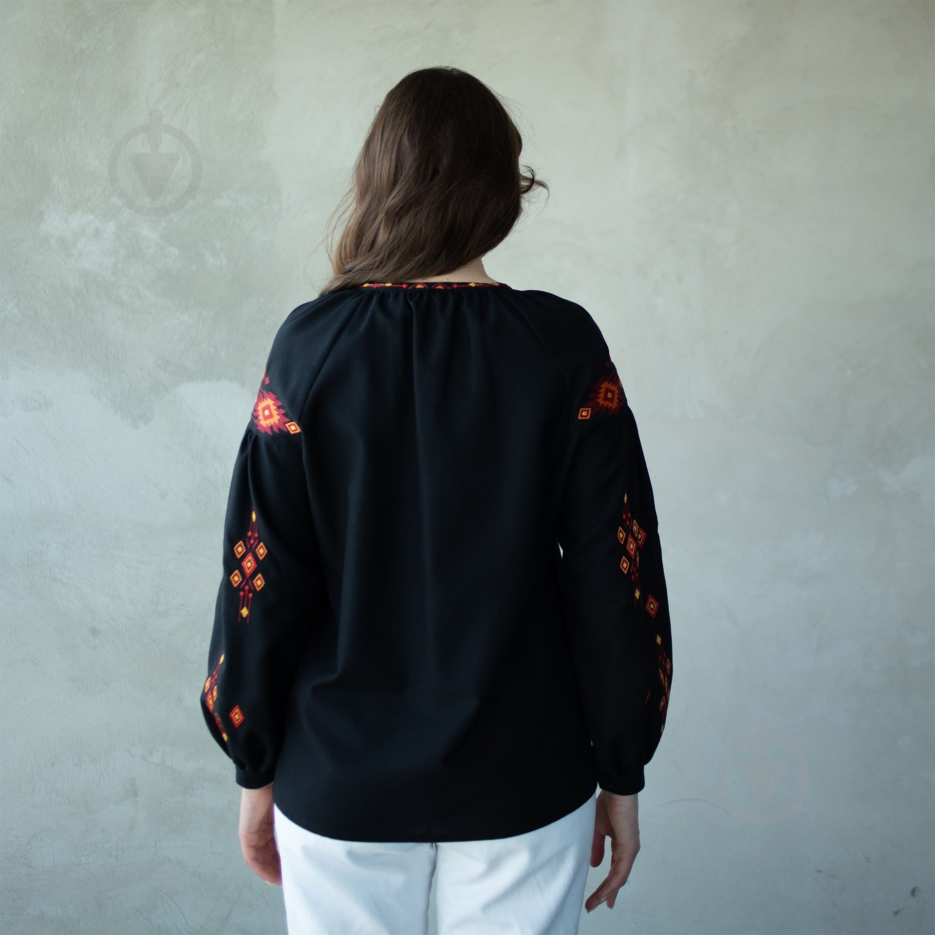 Вишиванка Едельвіка чорний р. XS 74-25/00 - фото 5 Вишиванка Едельвіка чорний р. XS 74-25/00 - фото 5