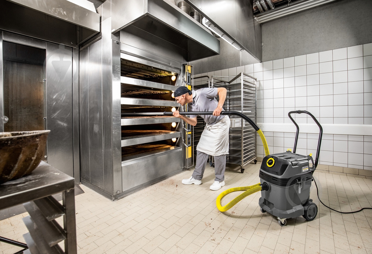 Пилосос Karcher NT 40/1 Tact Bs 1.148-340.0 - фото 2 Пилосос Karcher NT 40/1 Tact Bs 1.148-340.0 - фото 2