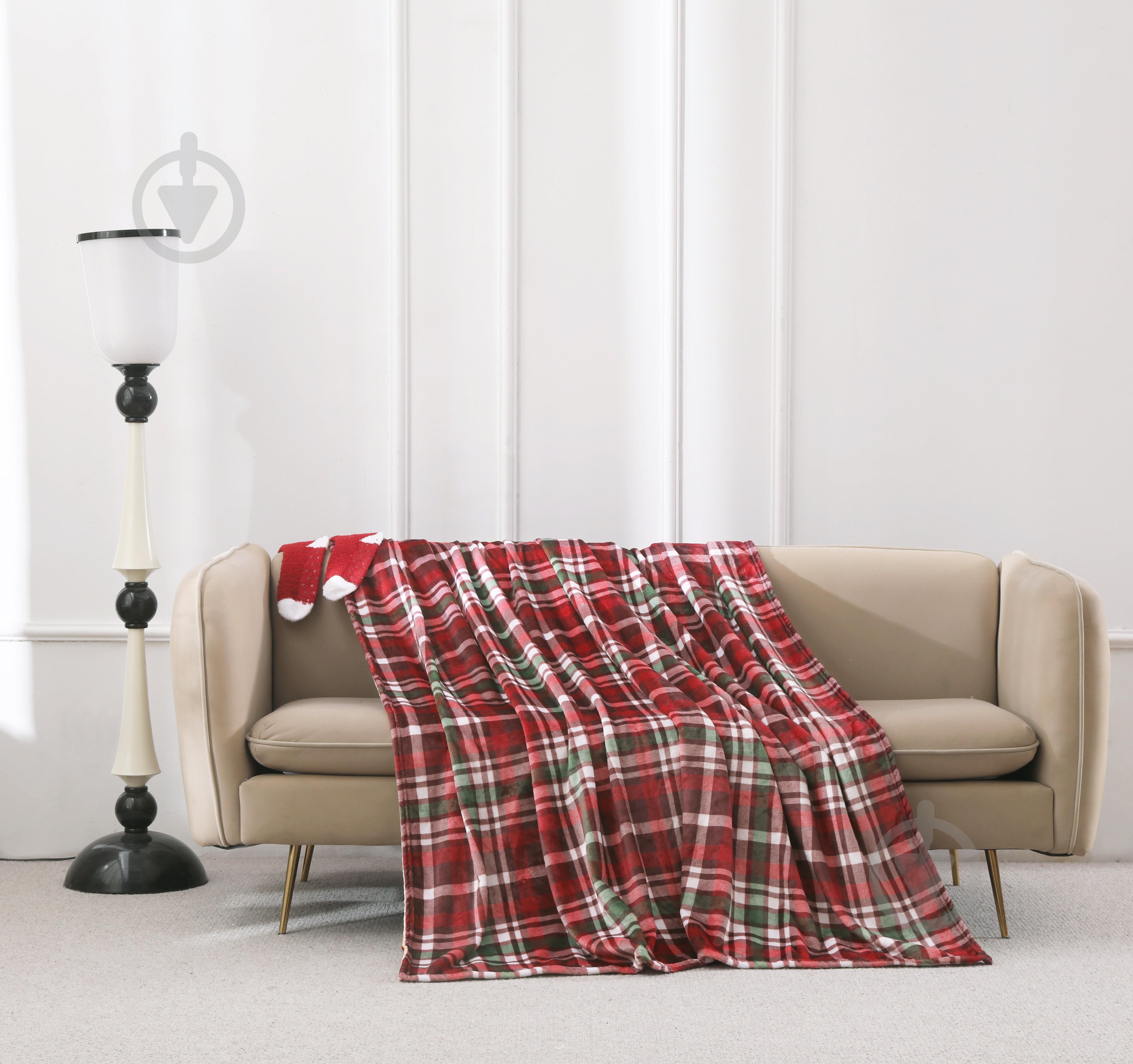 Набор Gift Red Mesh плед и носки 150x200 см красный La Nuit - фото 2 Набор Gift Red Mesh плед и носки 150x200 см красный La Nuit - фото 2