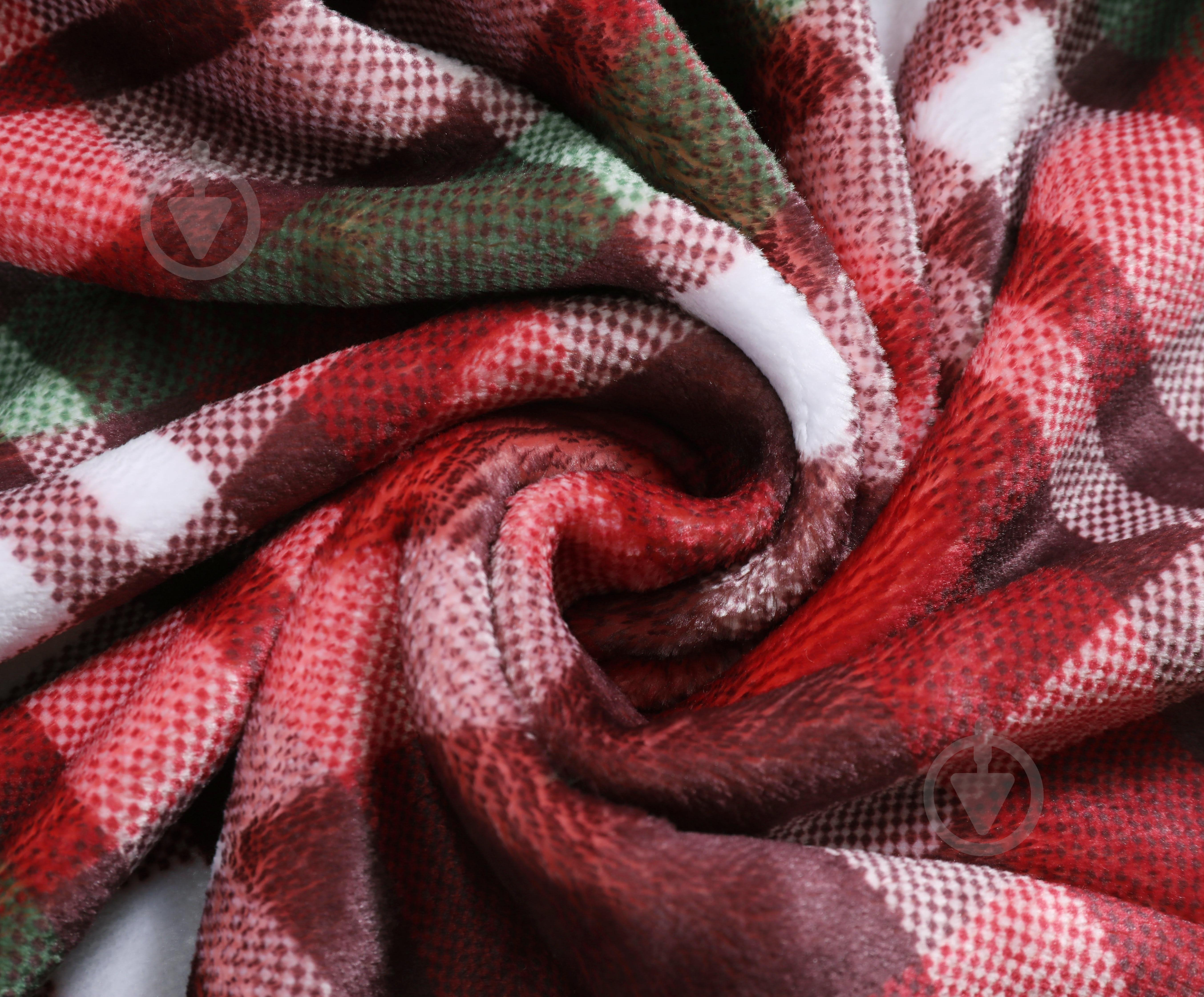 Набор Gift Red Mesh плед и носки 150x200 см красный La Nuit - фото 4 Набор Gift Red Mesh плед и носки 150x200 см красный La Nuit - фото 4