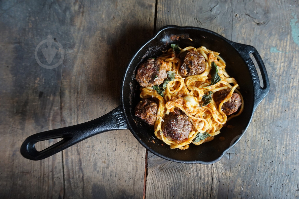 Сковорода чавунна Petromax ø200 мм Fire Skillet з довгою ручкою - фото 3 Сковорода чавунна Petromax ø200 мм Fire Skillet з довгою ручкою - фото 3