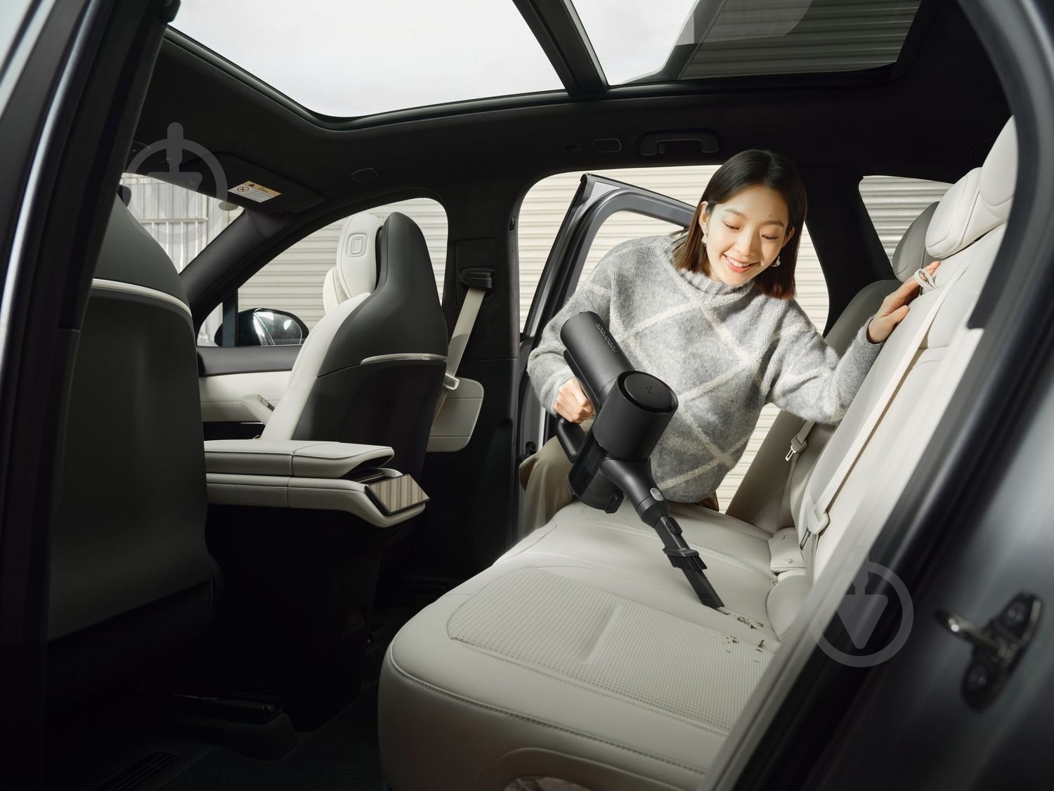 Пилосос акумуляторний Roborock F25 ACE Combo (1142372) black - фото 17 Пилосос акумуляторний Roborock F25 ACE Combo (1142372) black - фото 17