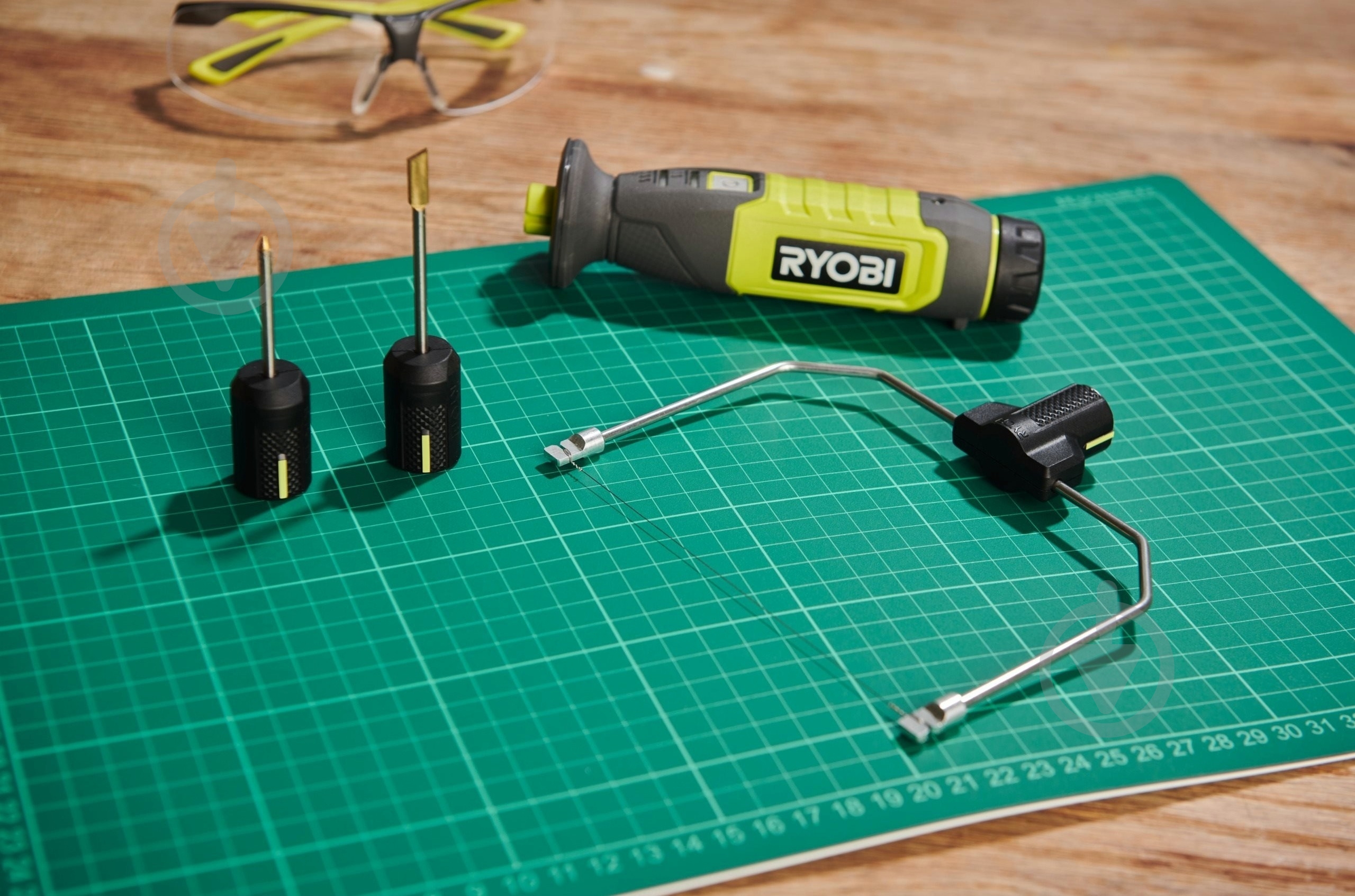 RYOBI ヘチ2.4 ᐉ Термонож аккумуляторный RYOBI RHC4-120G 4В USB Lithium 450