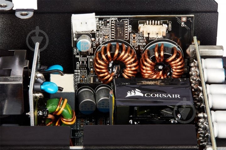 Блок питания Corsair Platinum CP-9020186-EU 750 Вт - фото 9