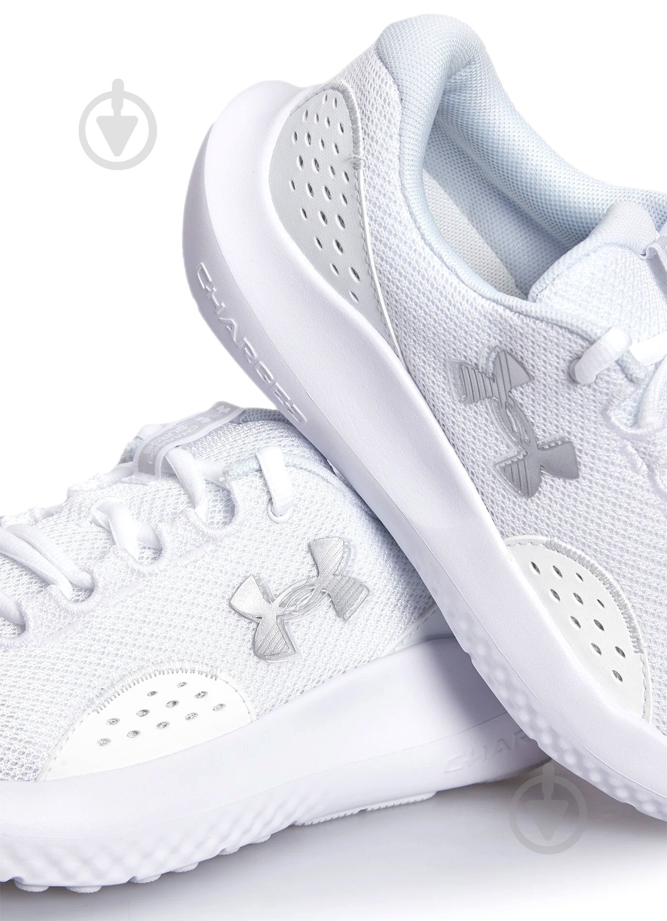 Кросівки жіночі Under Armour UA W CHARGED SURGE 4 3027007-100 р.38,5 білі - фото 5