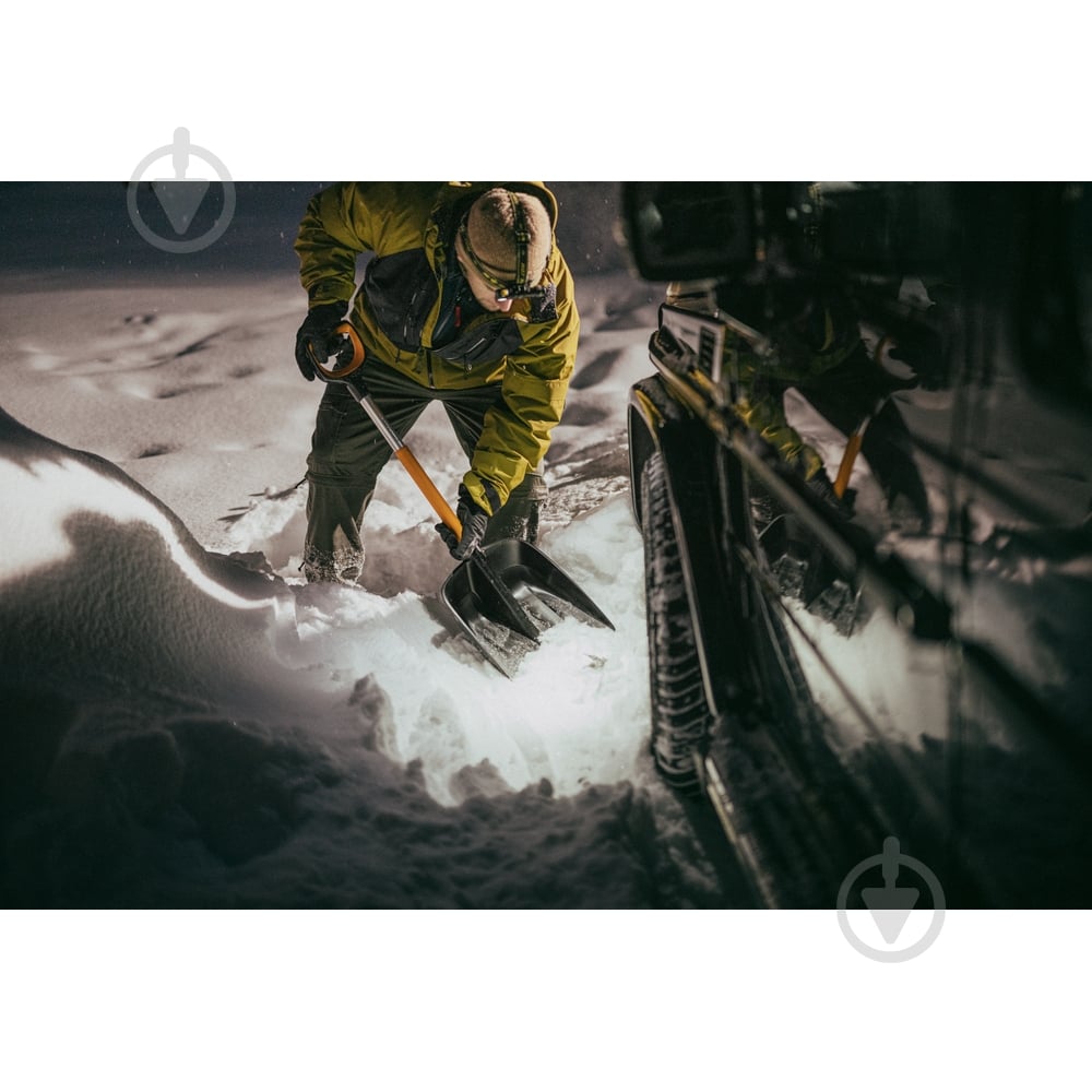 Лопата для снега Fiskars автомобильная X-series - фото 6 Лопата для снега Fiskars автомобильная X-series - фото 6