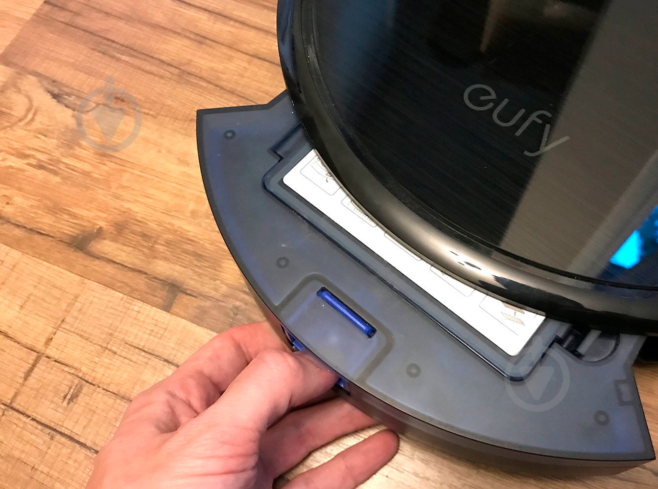 Робот-пилосос Anker Eufy RoboVac 11S black - фото 4