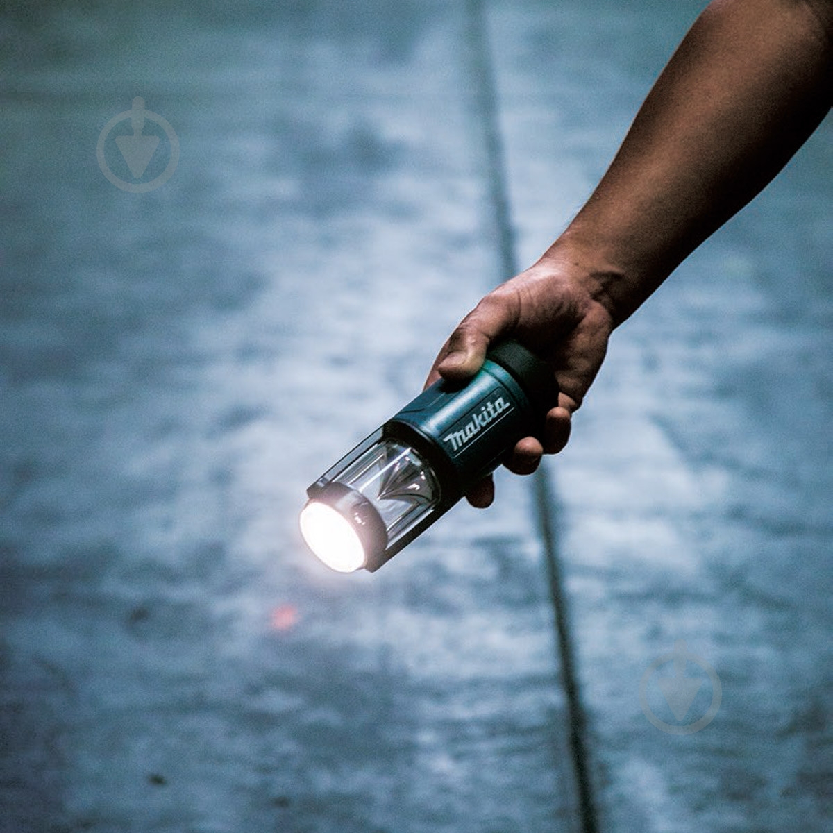 Фонарь Makita DEAML102 - фото 2