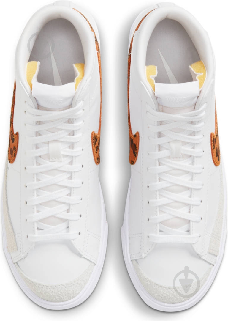 Кроссовки женские демисезонные Nike Blazer Mid '77 SE DA8736-101 р.39 белые - фото 7