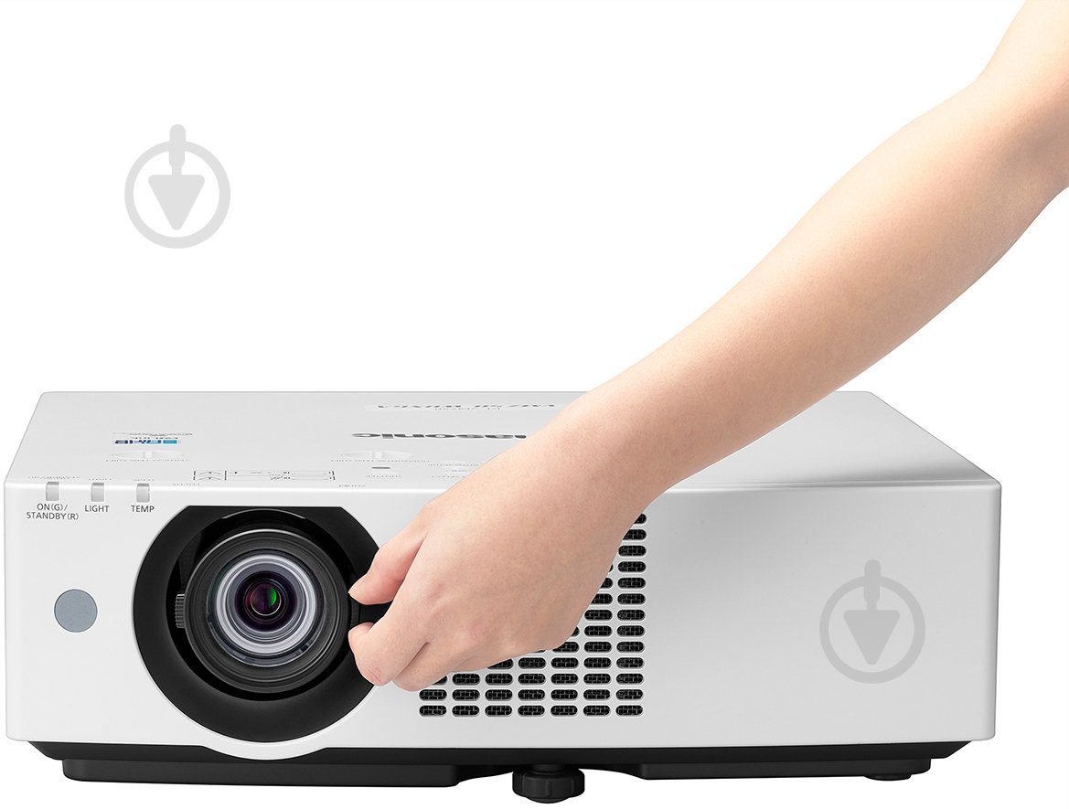 Проектор Panasonic (PT-VMZ50) - фото 9