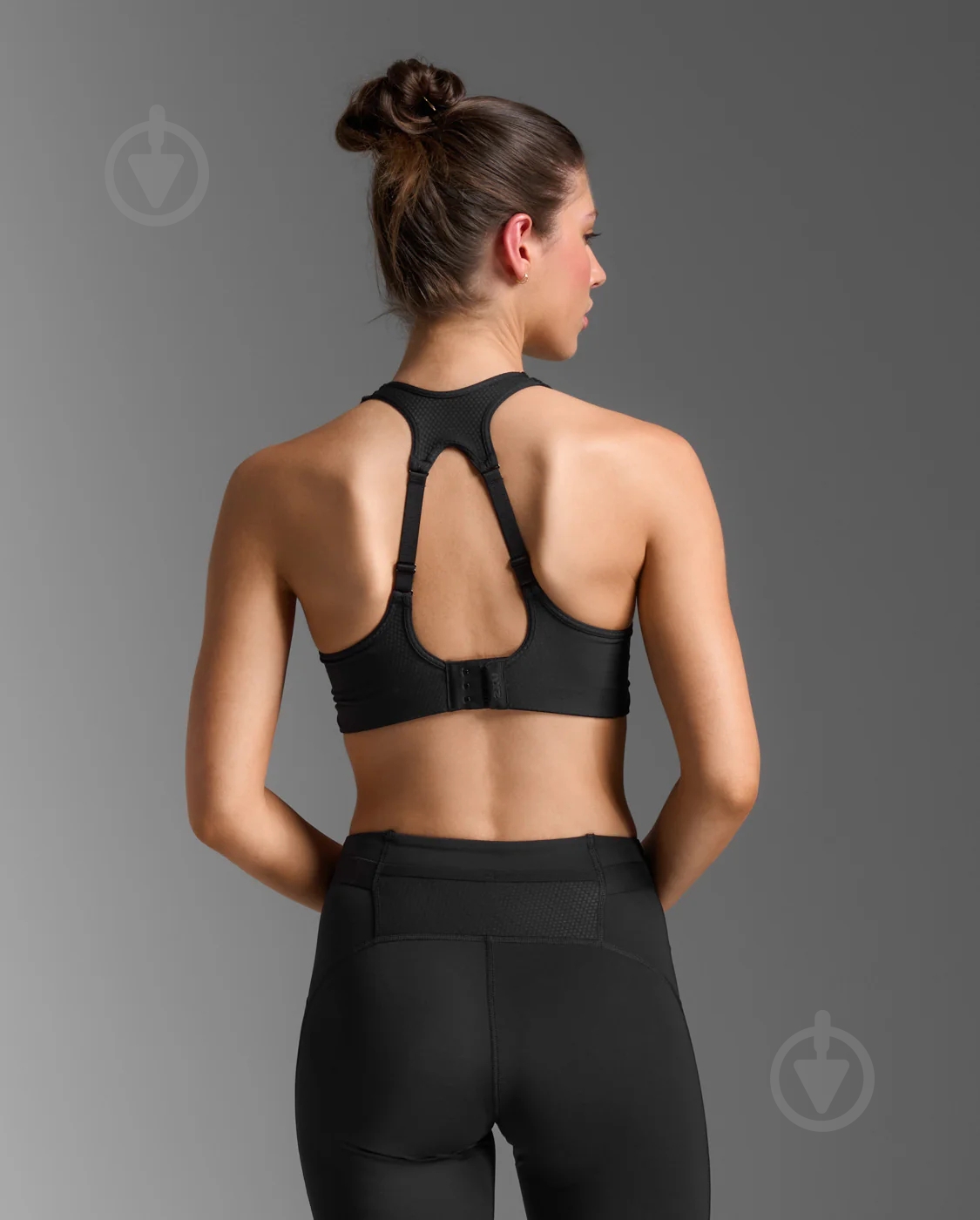 Бра 2XU Aero Mesh Medium Impact Bra WR7348a_BLK/SRF р.S чорний - фото 2