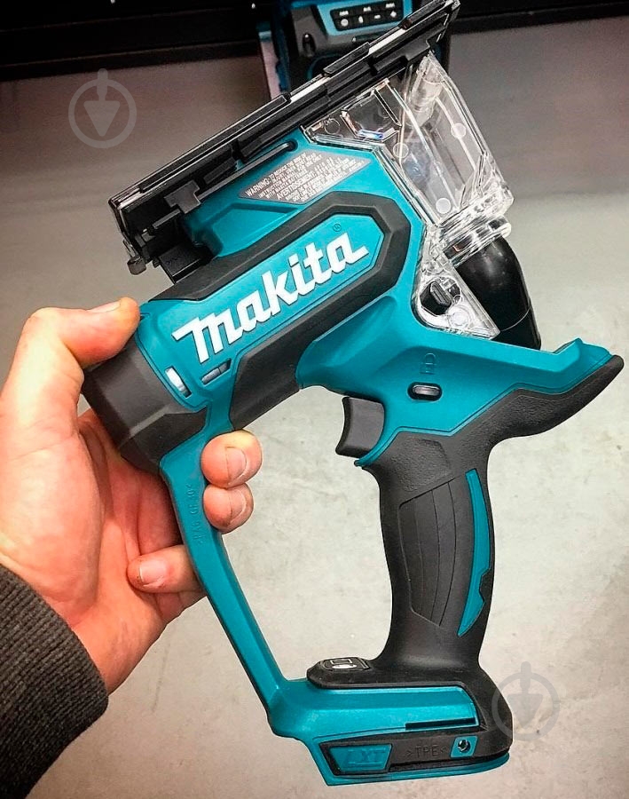 Пила сабельная Makita DSD180Z - фото 4