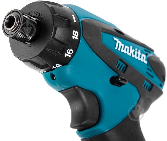 Шуруповерт аккумуляторный Makita DF030DWE - фото 4