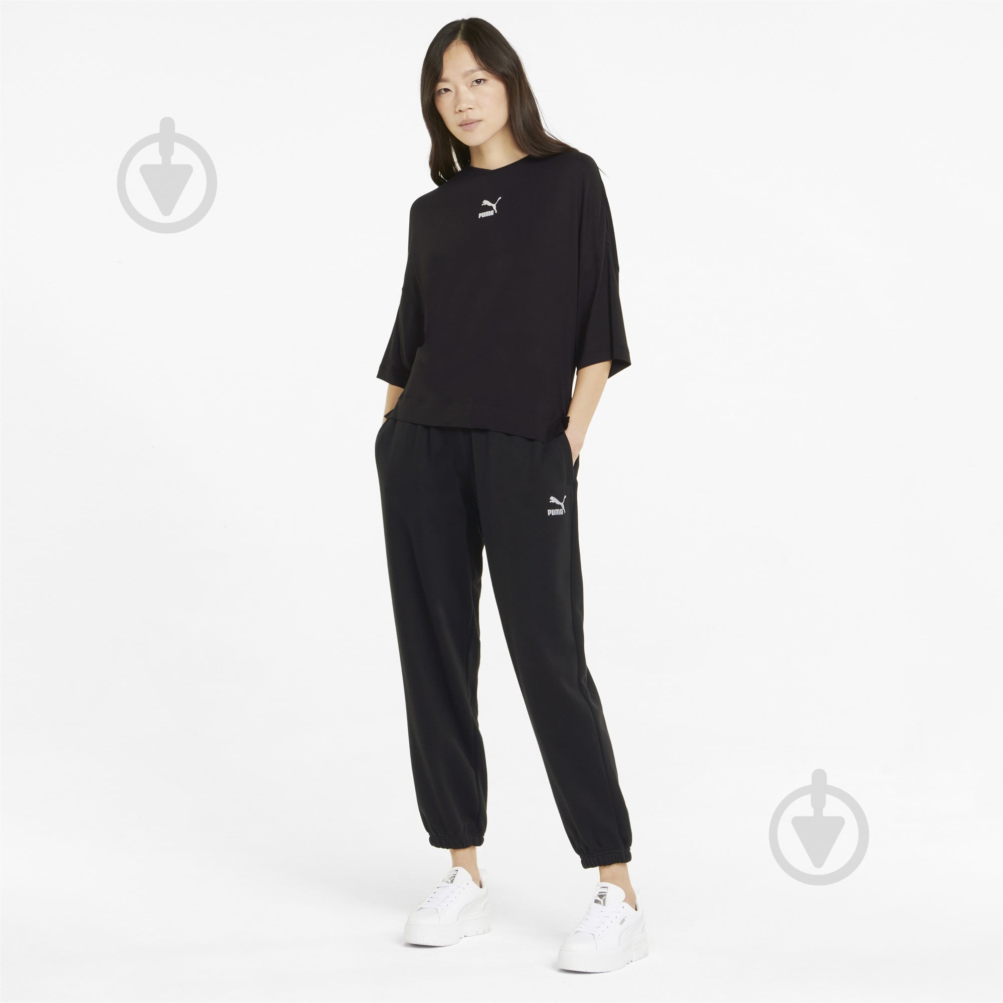 Штани Puma Classics Relaxed Pants TR 53506301 р. S чорний - фото 3