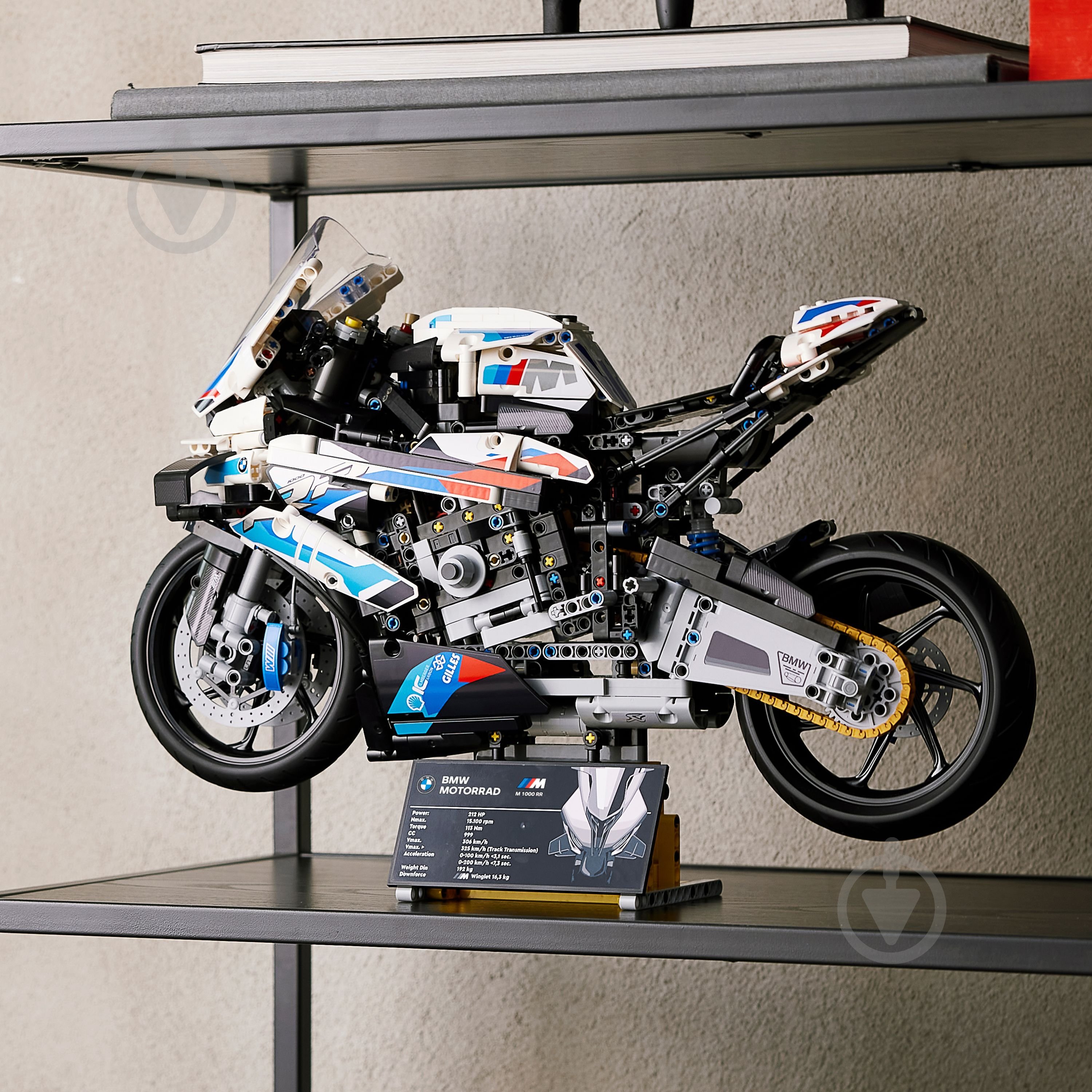 Конструктор LEGO Technic BMW M 1000 RR 42130 - фото 6