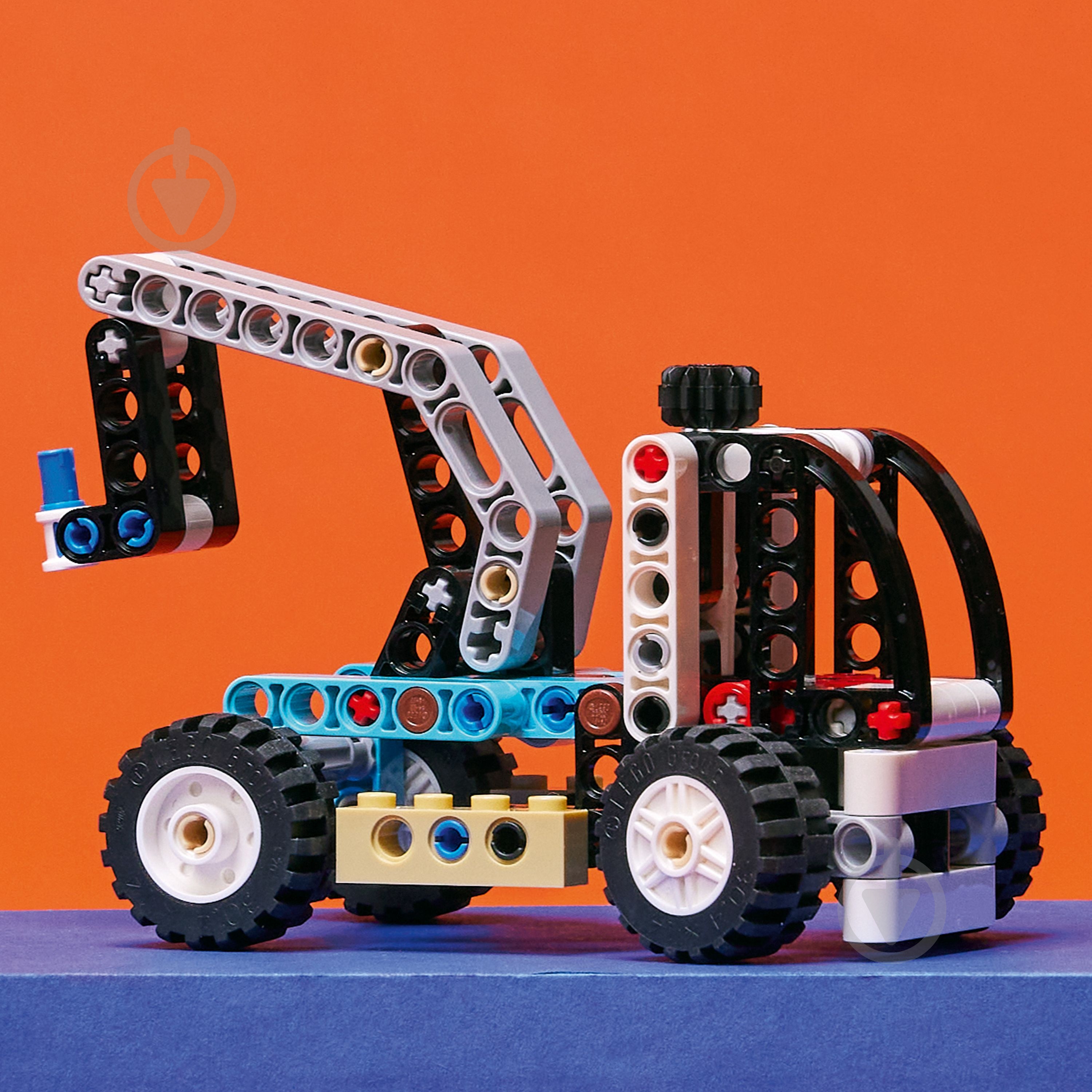Конструктор LEGO Technic Телескопічний навантажувач 42133 - фото 5